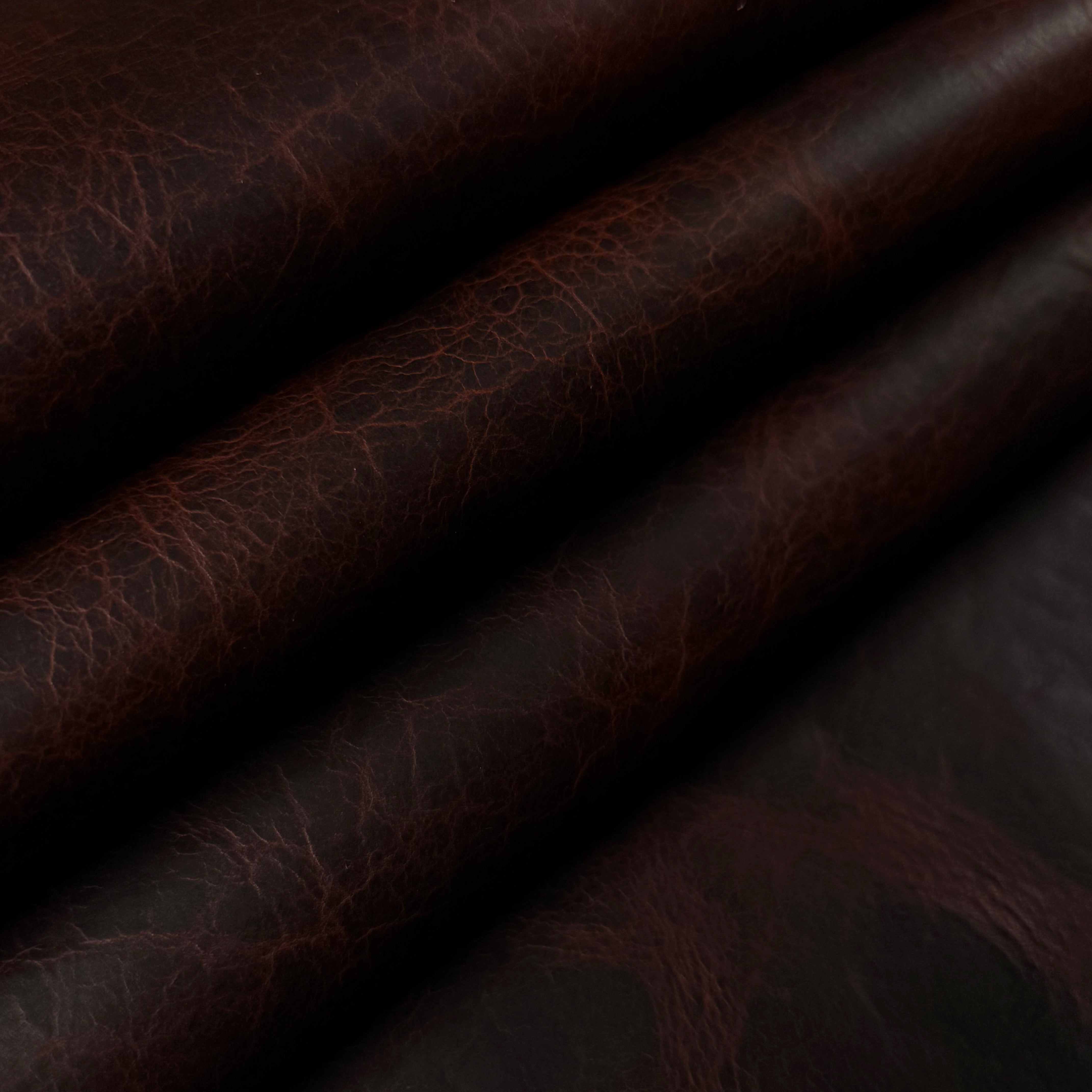 Oiled Pull-Up Bison, 5-6 oz - 2 Matte Colors