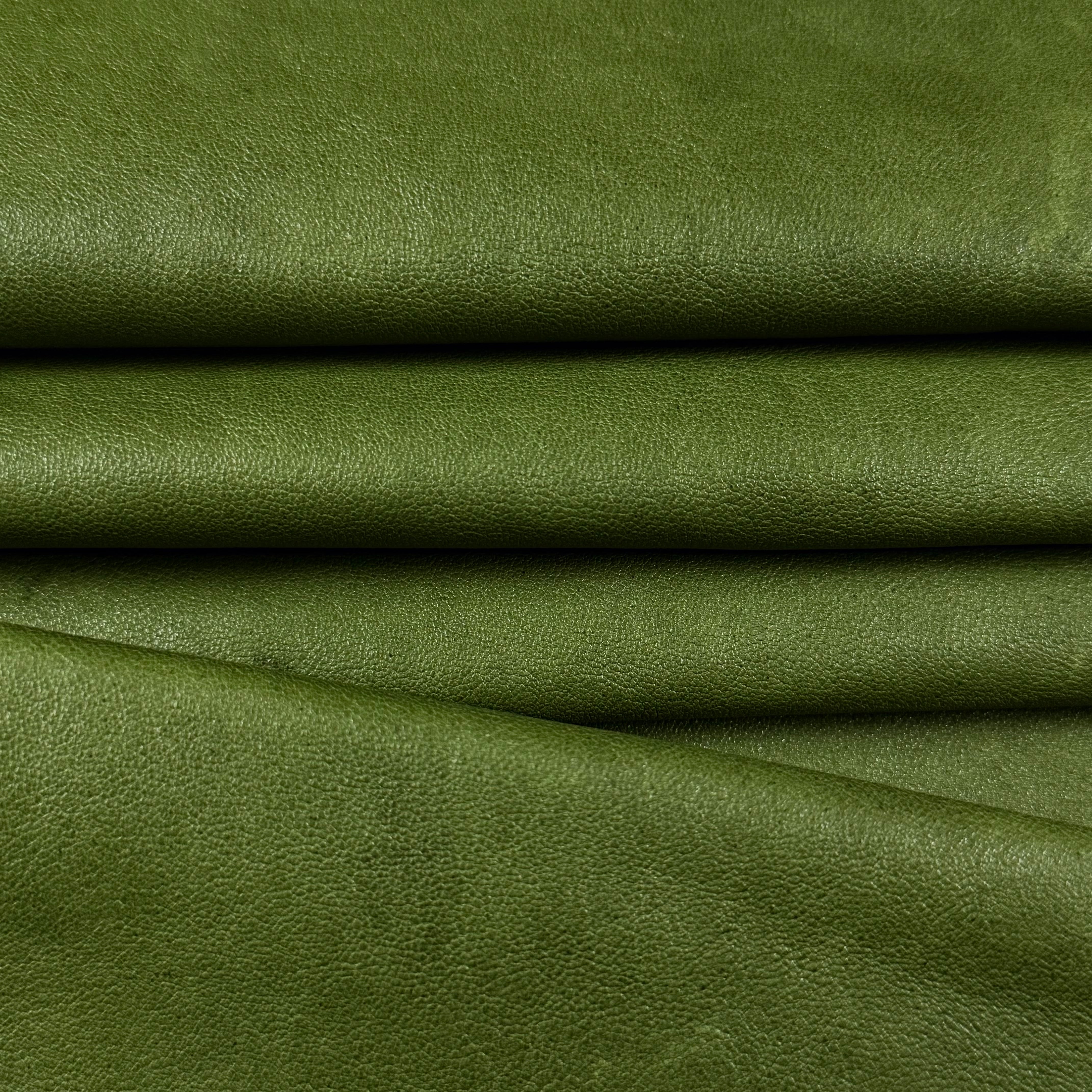 Oiled Veg Tan Lamb, 2 oz | 15+ Colors