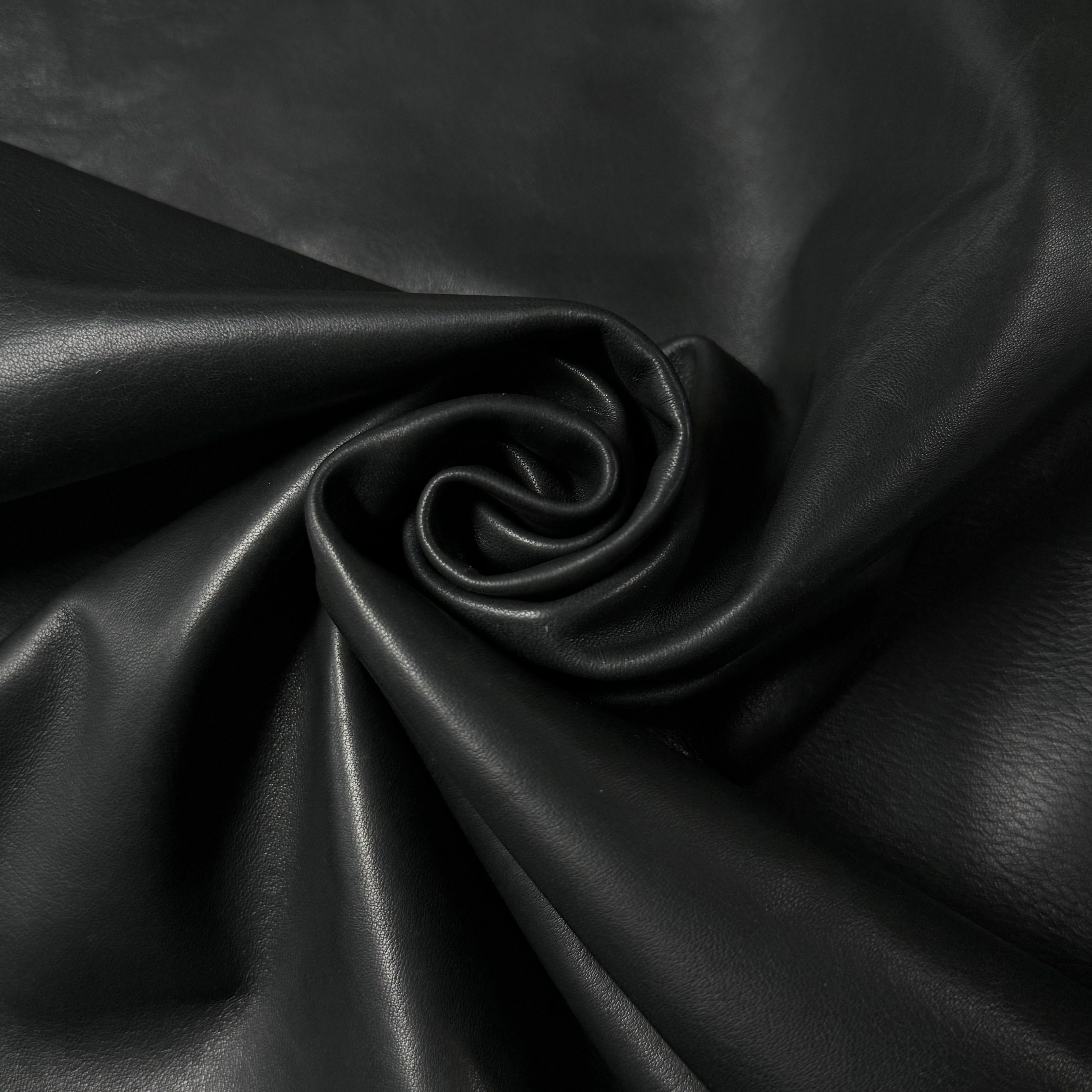 Distressed Garment Sheep, 2 oz