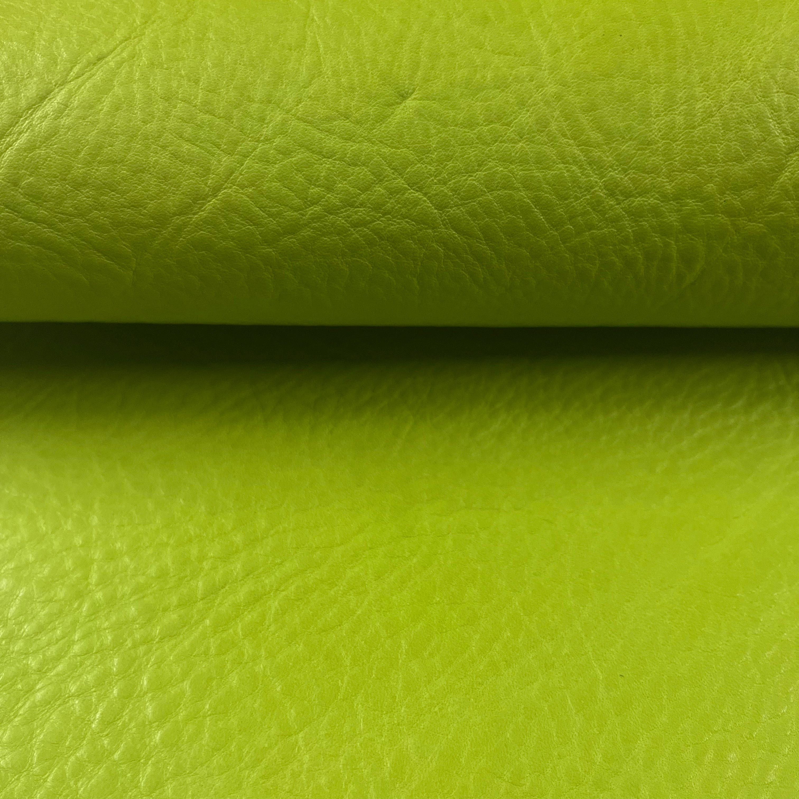 Waxy Full Grain Cowhide, 5 oz | 15 Colors