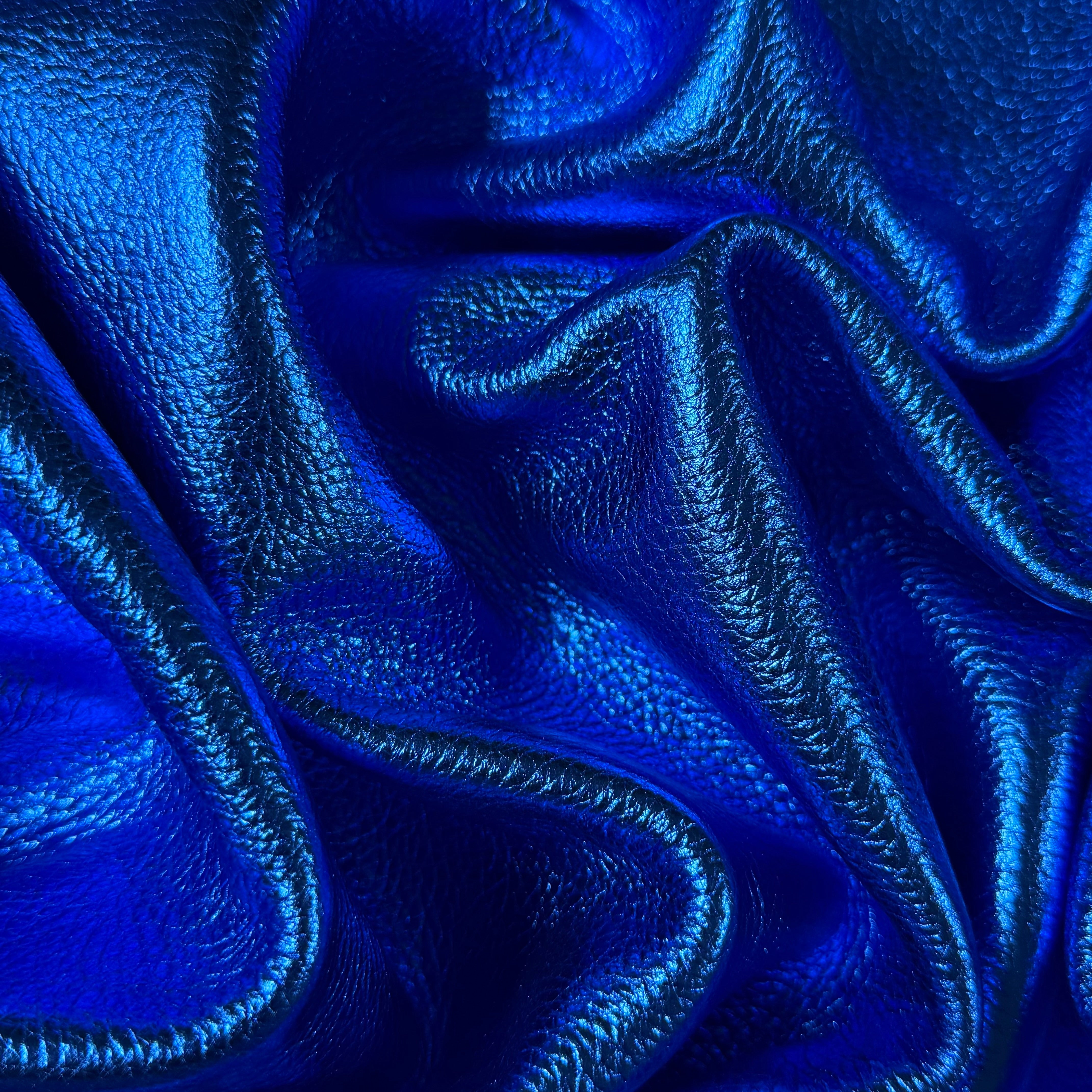 Metallic Foil Milled Cow, 3 oz | 25+ Colors