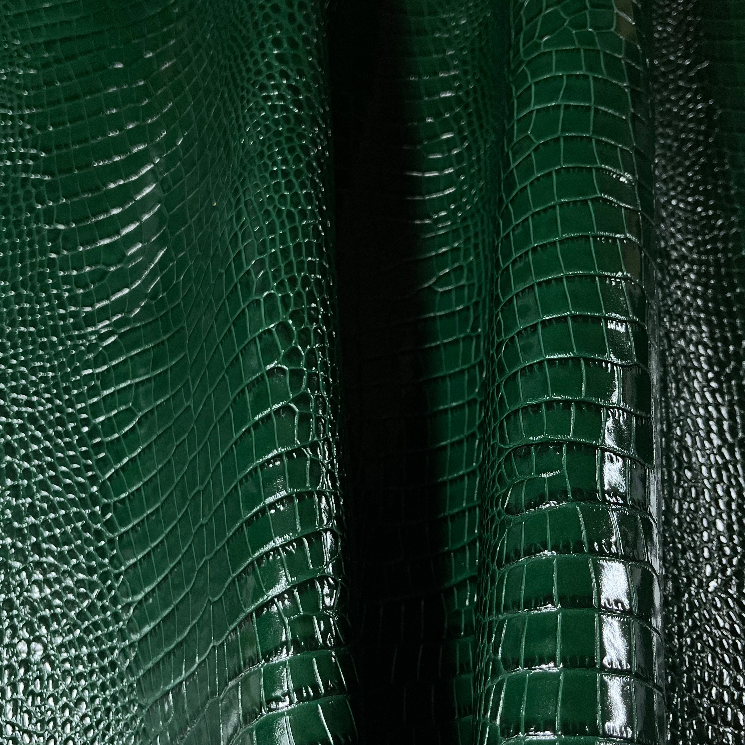 Crocodile Embossed Cow, 2-3 oz