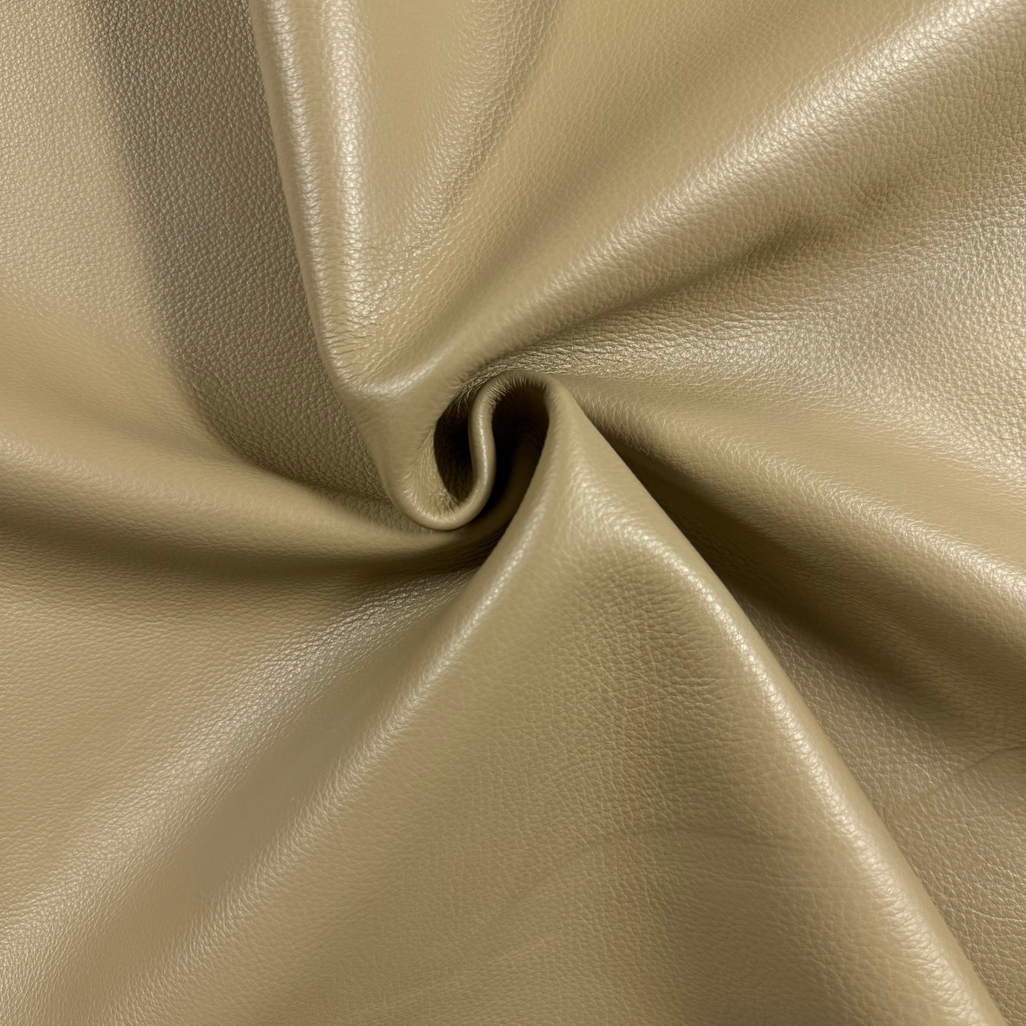 Premium Floater Upholstery Cow, 3 oz | 19 Colors