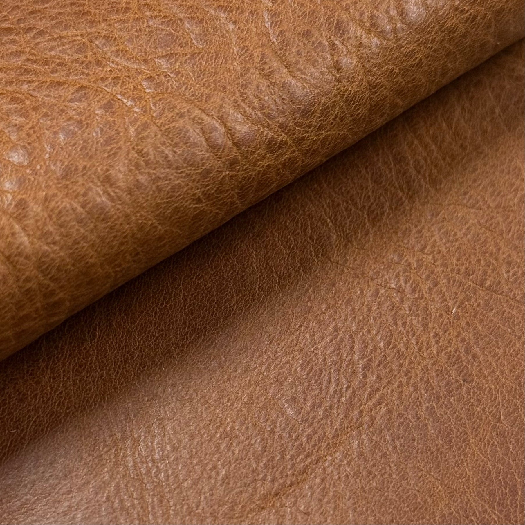 Heritage Natural Grain Pull-Up Cowhide, 4 oz | 15 Colors