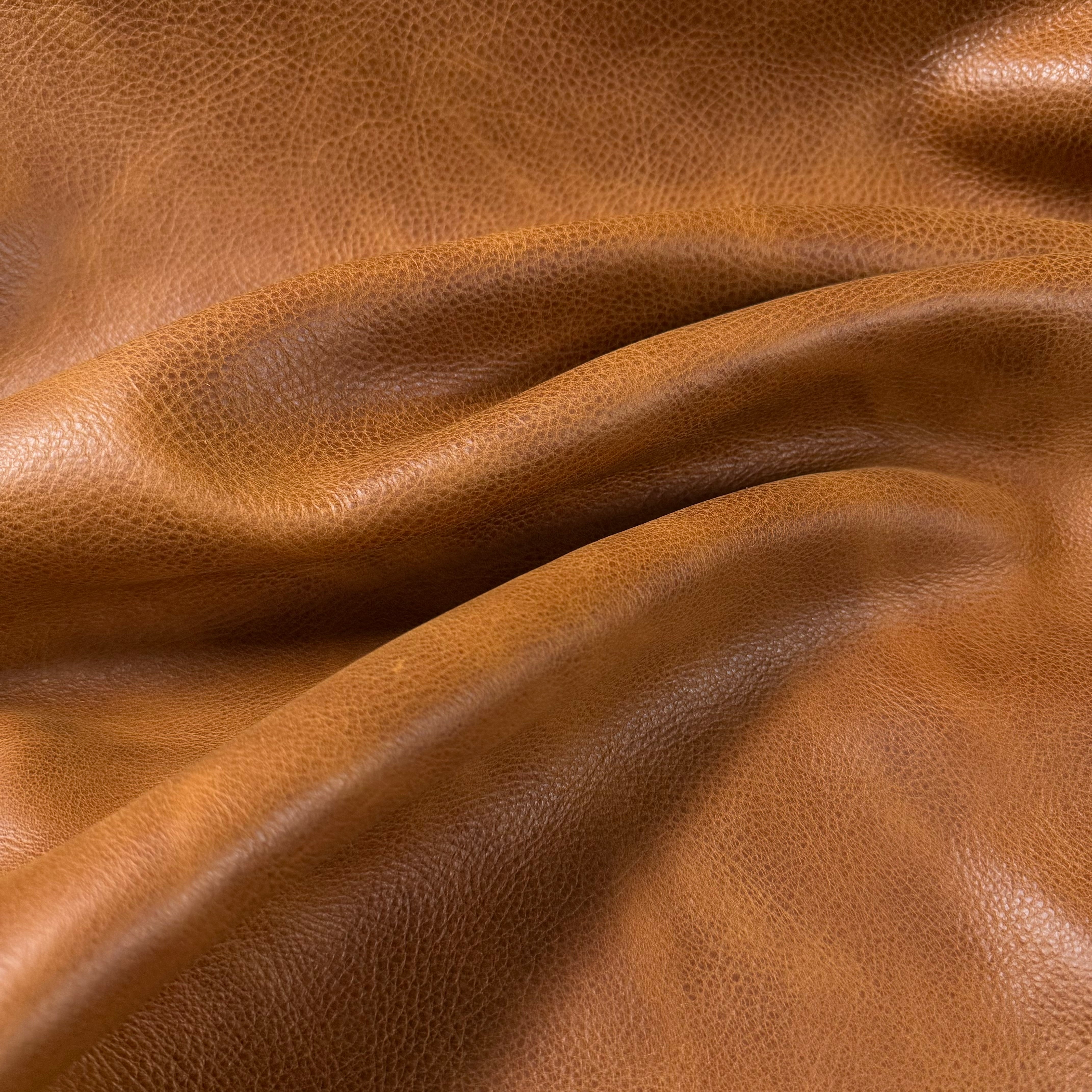 Heritage Natural Grain Pull-Up Cowhide, 4 oz | 15 Colors