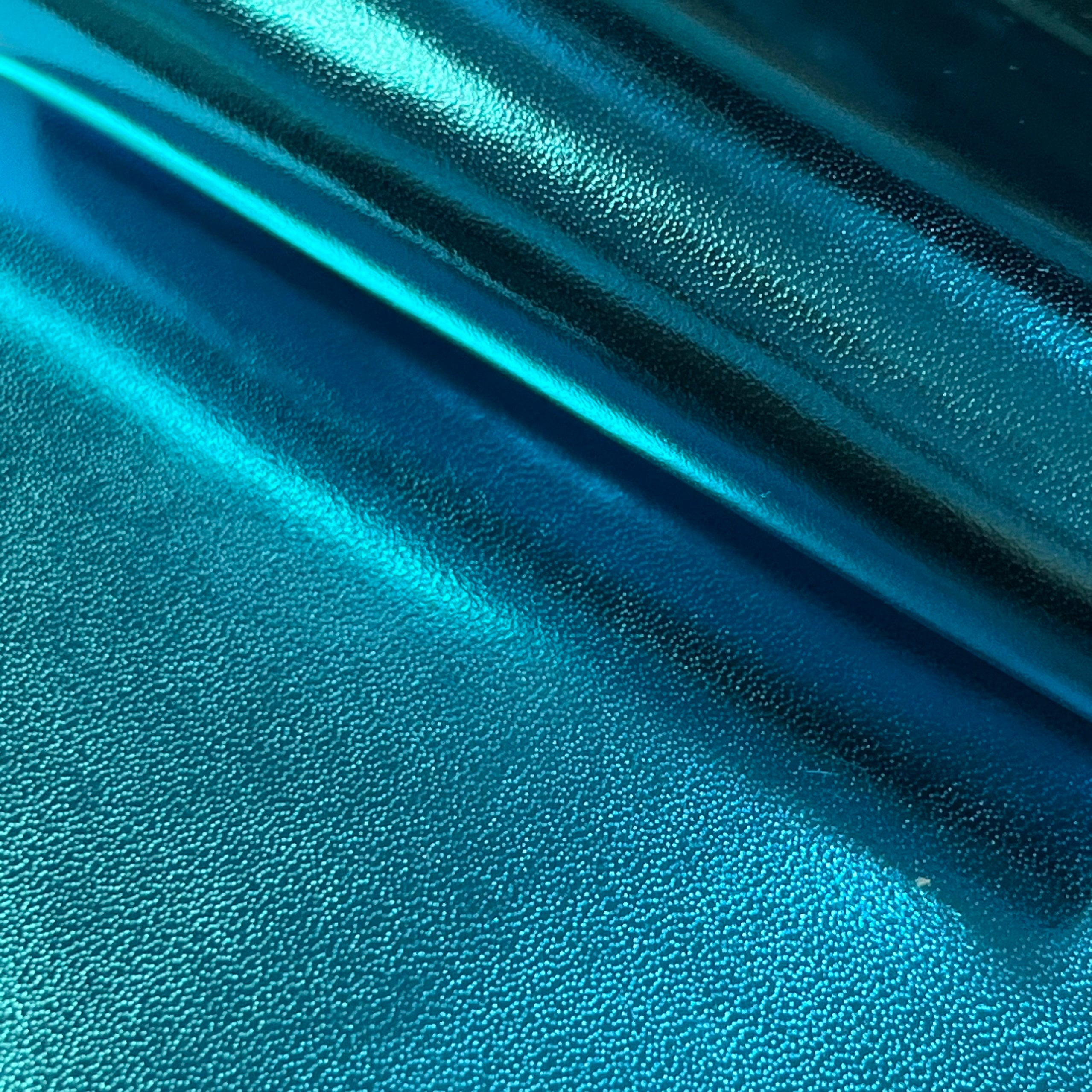 Metallic Foil Smooth Cow, 3-4 oz | 15+ Colors