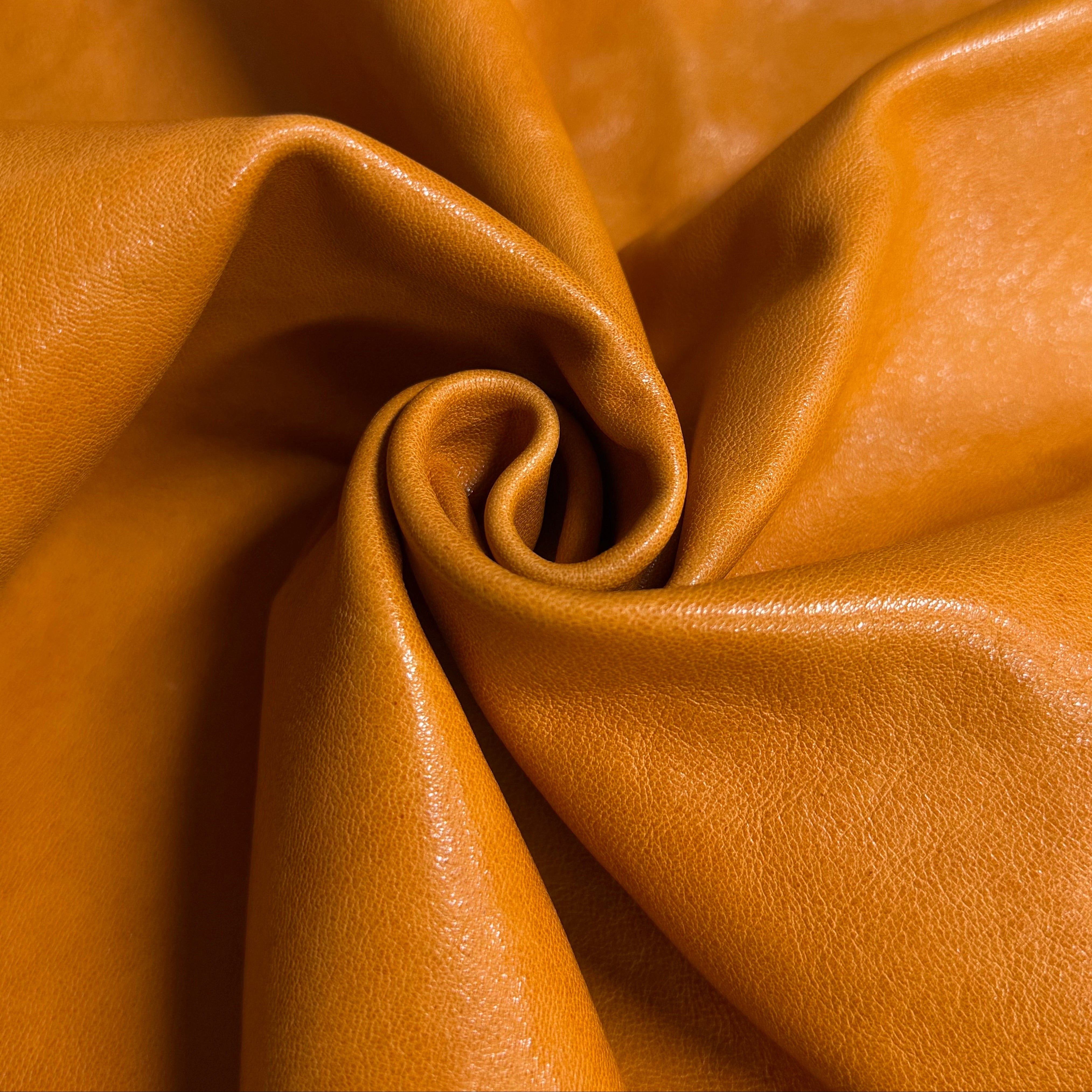 Oiled Veg Tan Lamb, 2 oz