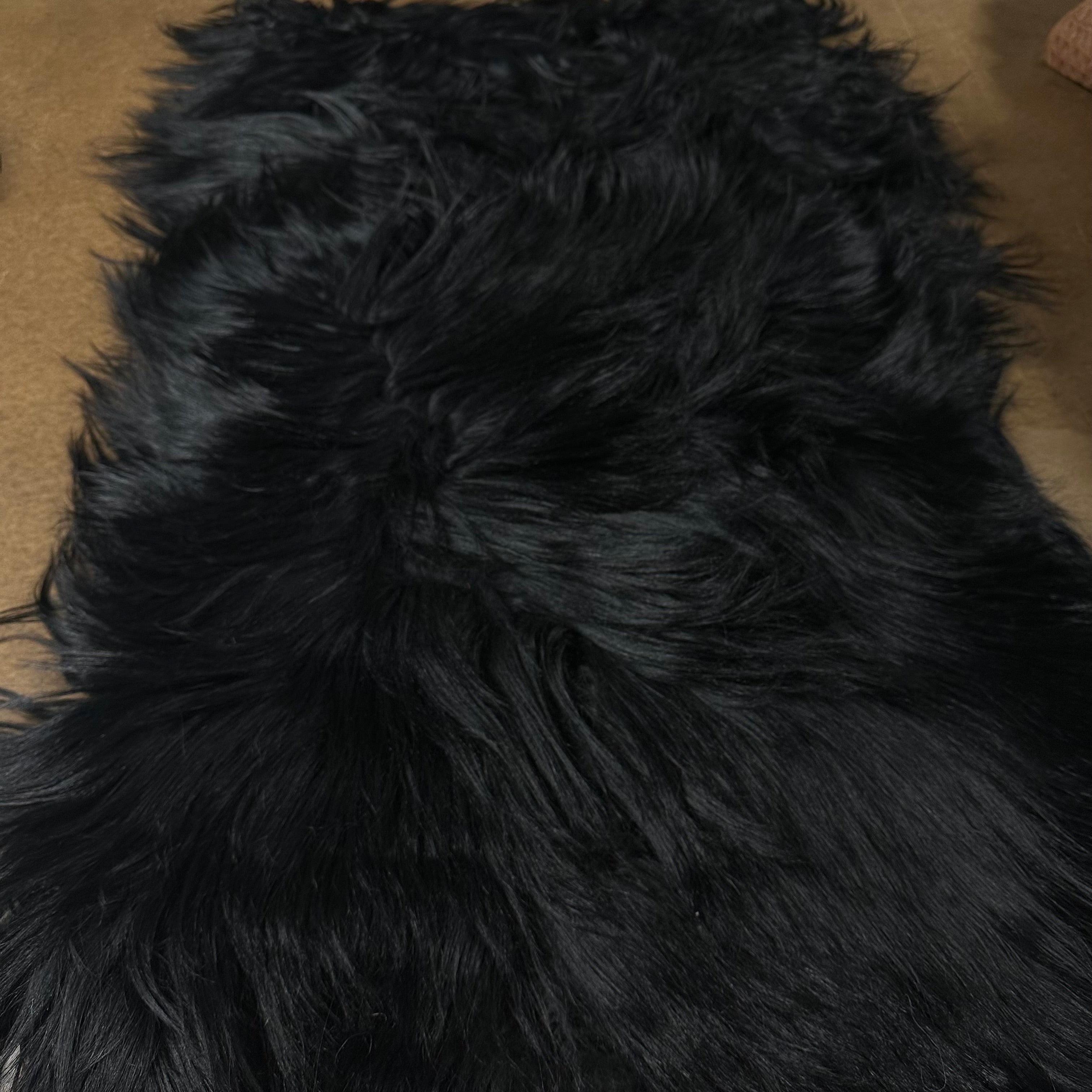 Straight Long Hair Goat Fur Plate | 2 Colors