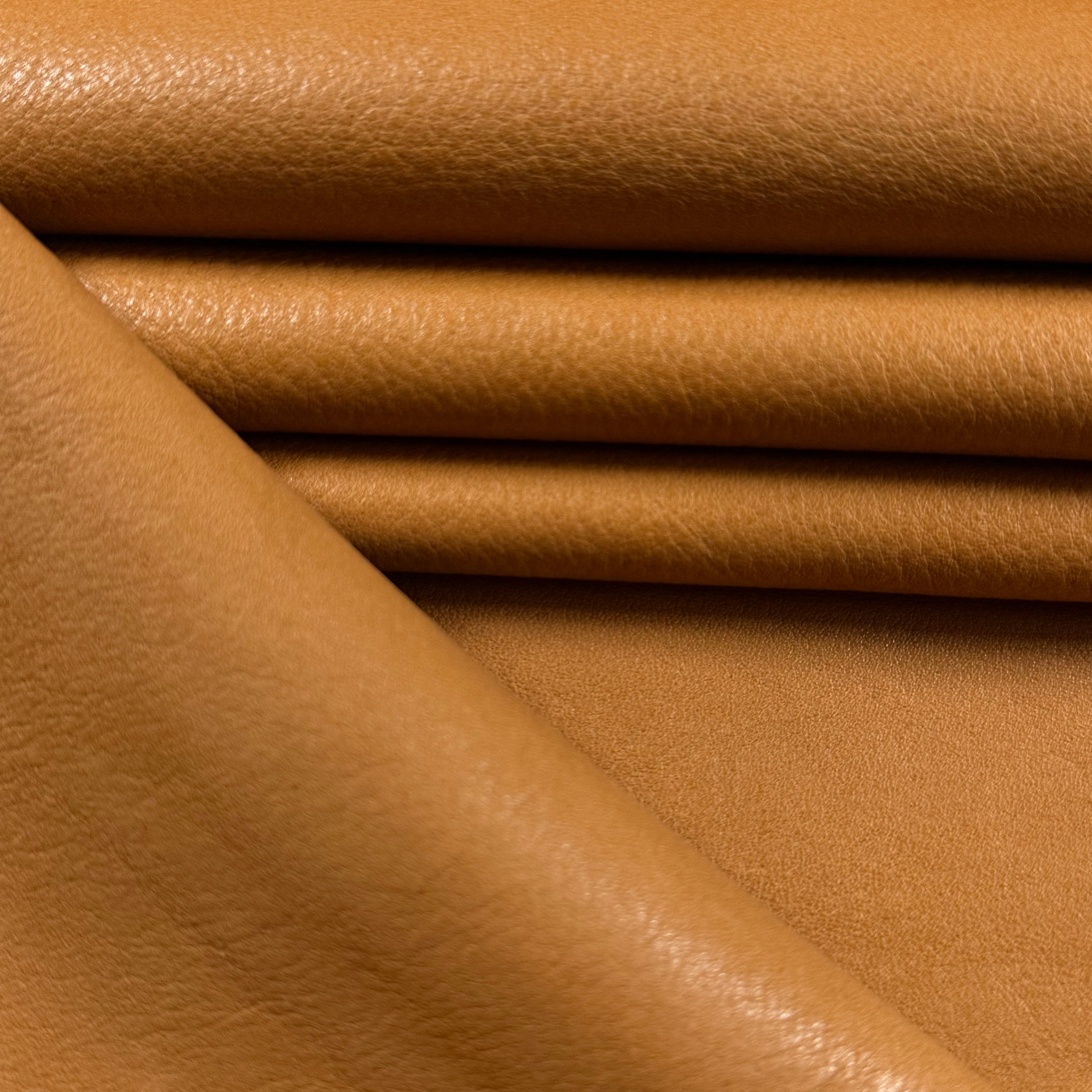 Veg Line Cowhide - Soft Veg Tan Leather, 3-4 oz | 15+ Colors