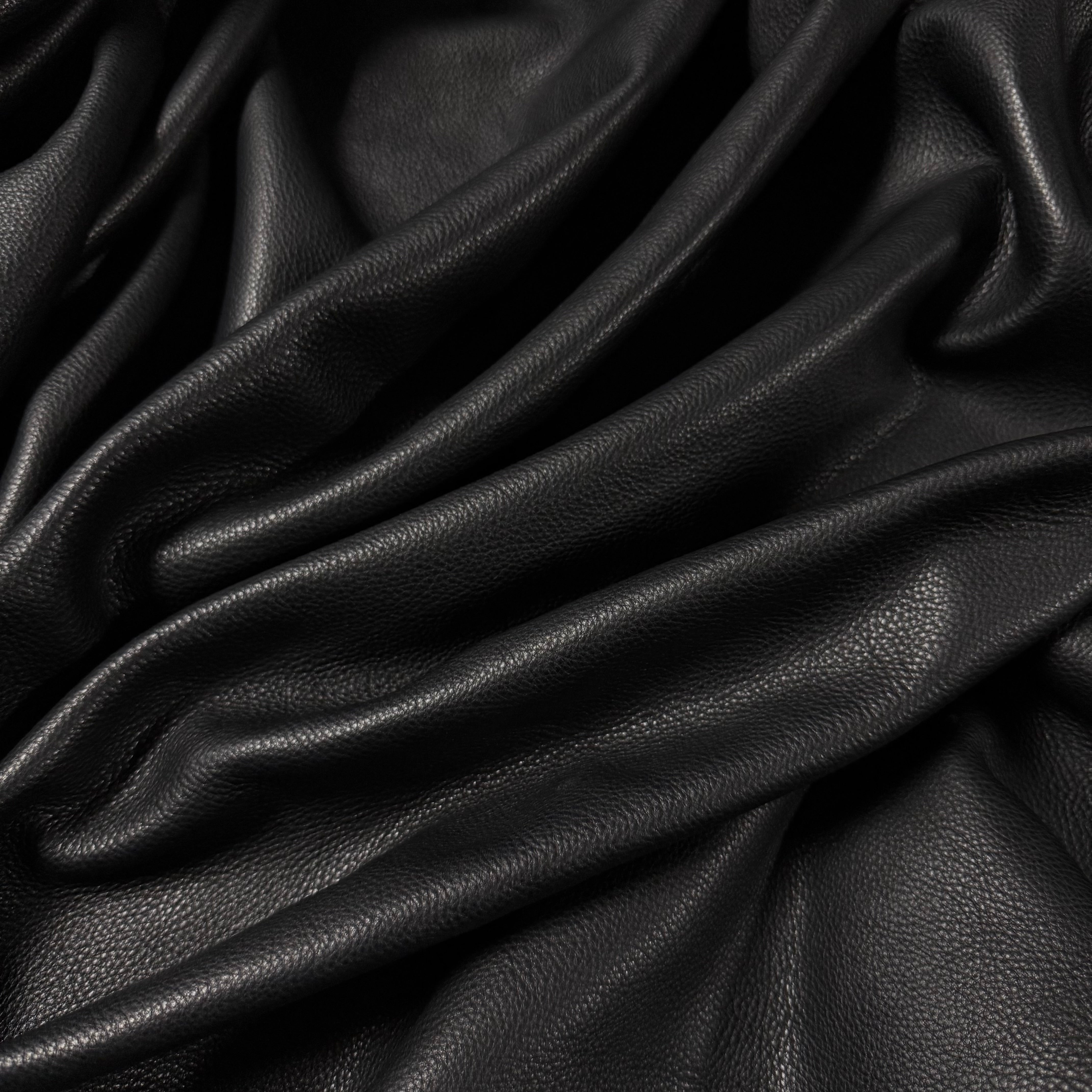 Veg Line Cowhide - Soft Veg Tan Leather, 3-4 oz | 15+ Colors