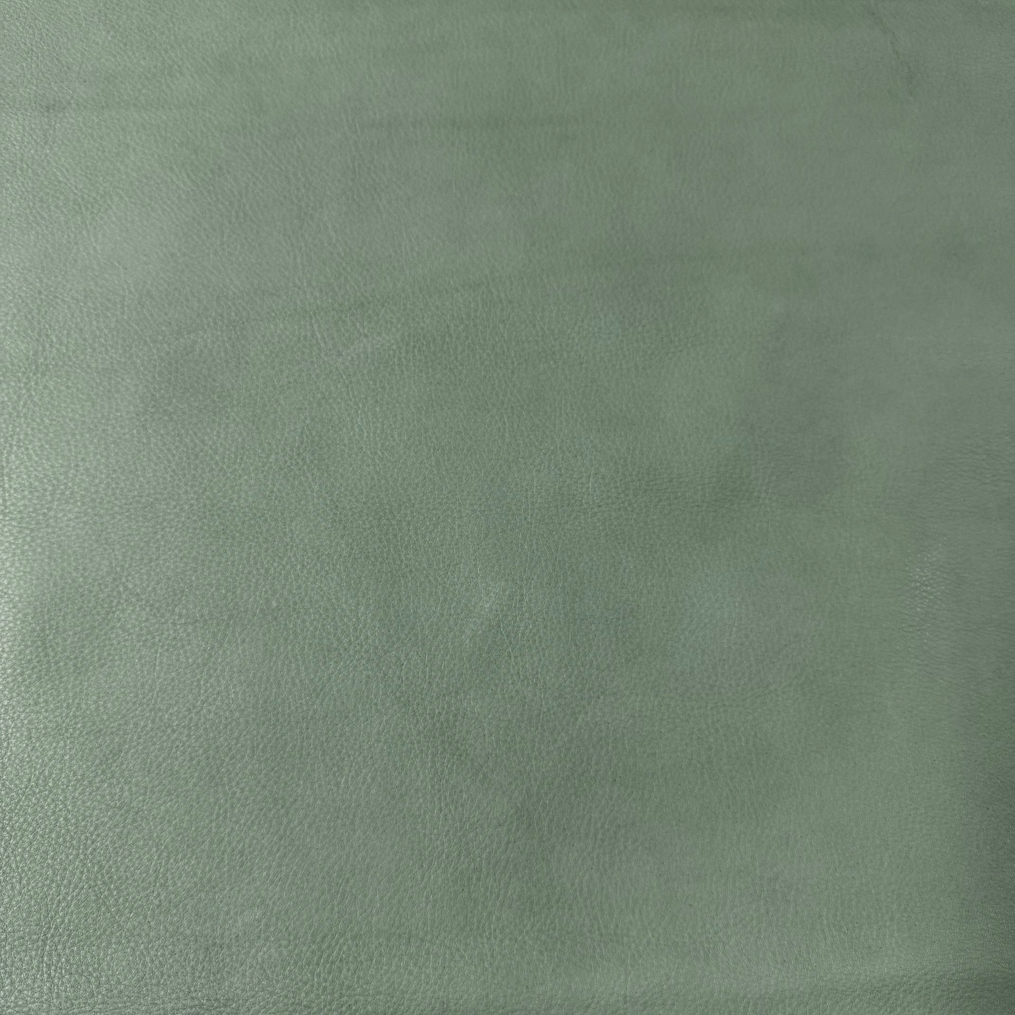 Veg Line - Soft Veg-Tan Cowhide, Sea Salt