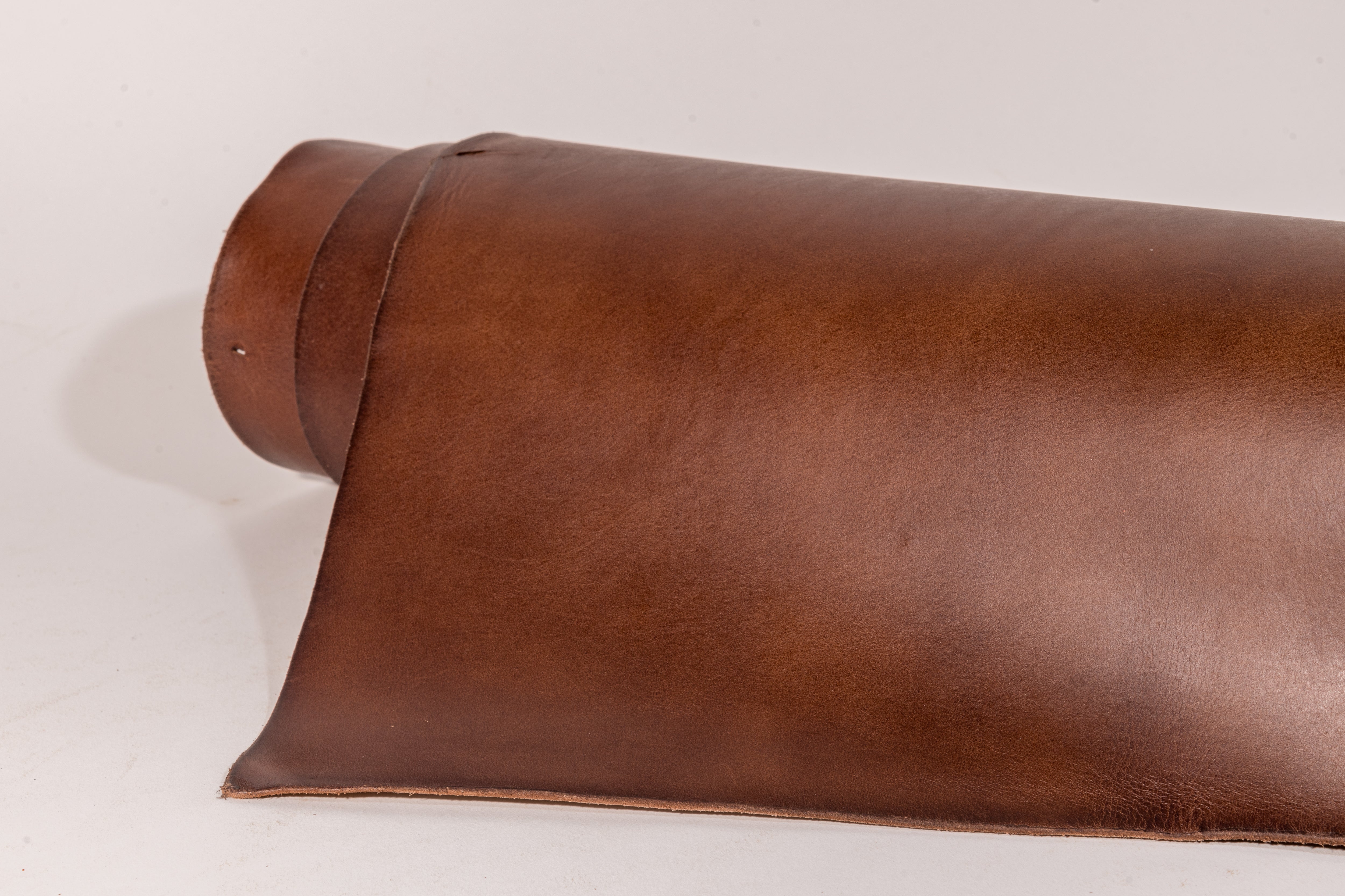 Conceria Walpier Buttero, 5 oz. | 10 Colors