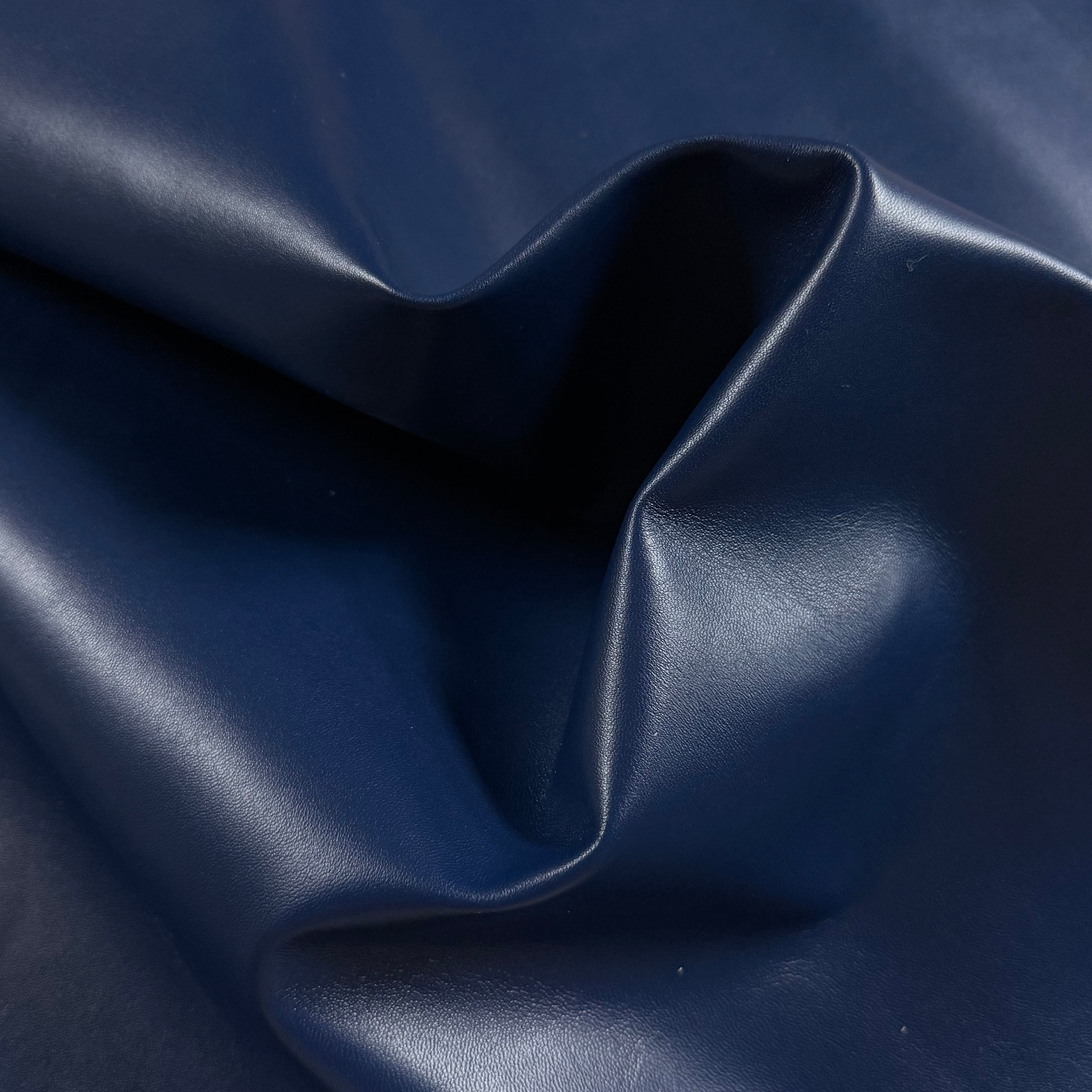 Lamb Nappa, 2.5 oz - Navy Blue