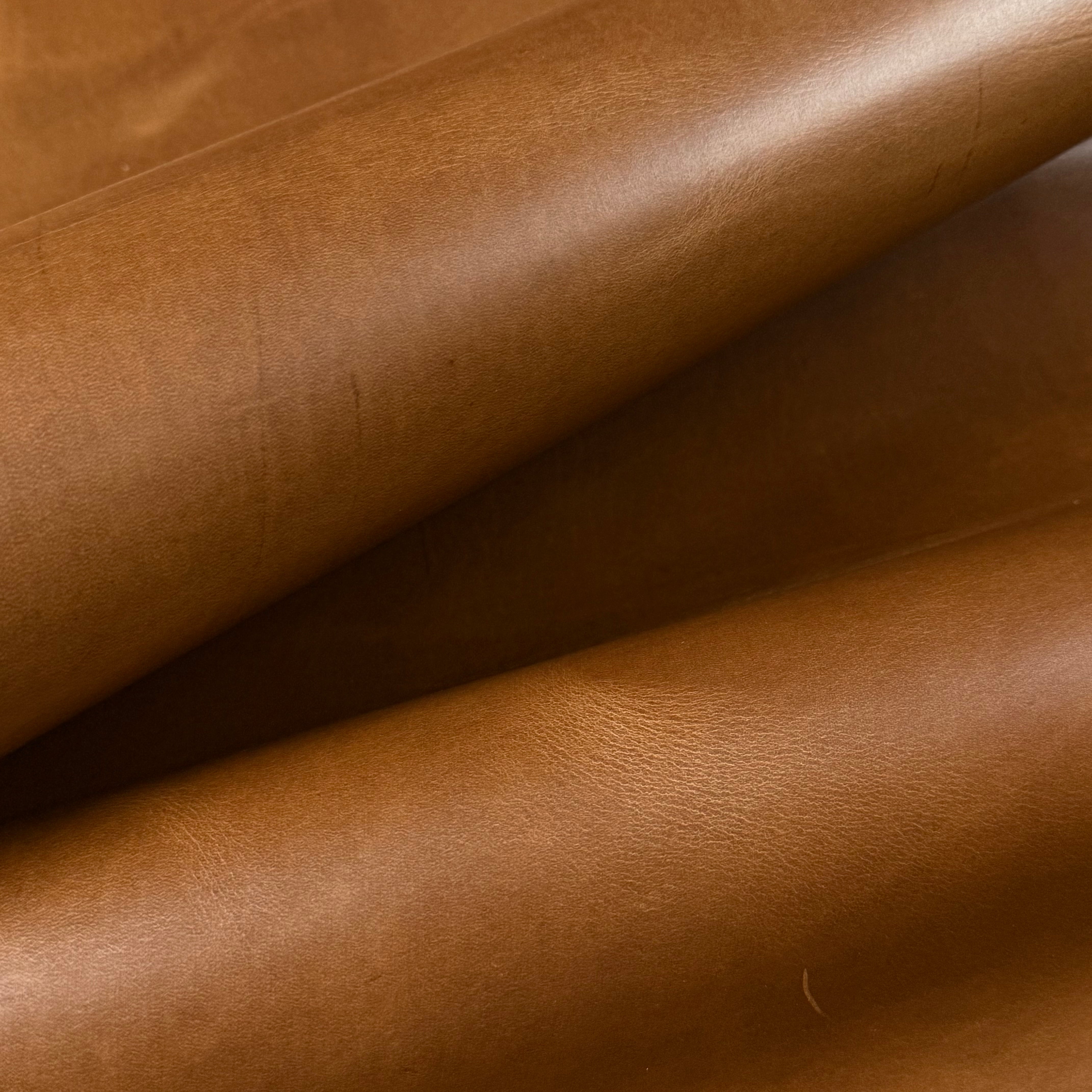 Seidel Double Shot pull-up cowhide leather in tan, 5-6 oz weight with a smooth, rich grain and characteristic pull-up effect.