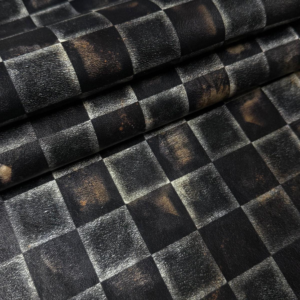 Distressed Foil Chessboard Checkered Printed Lamb, 3 oz