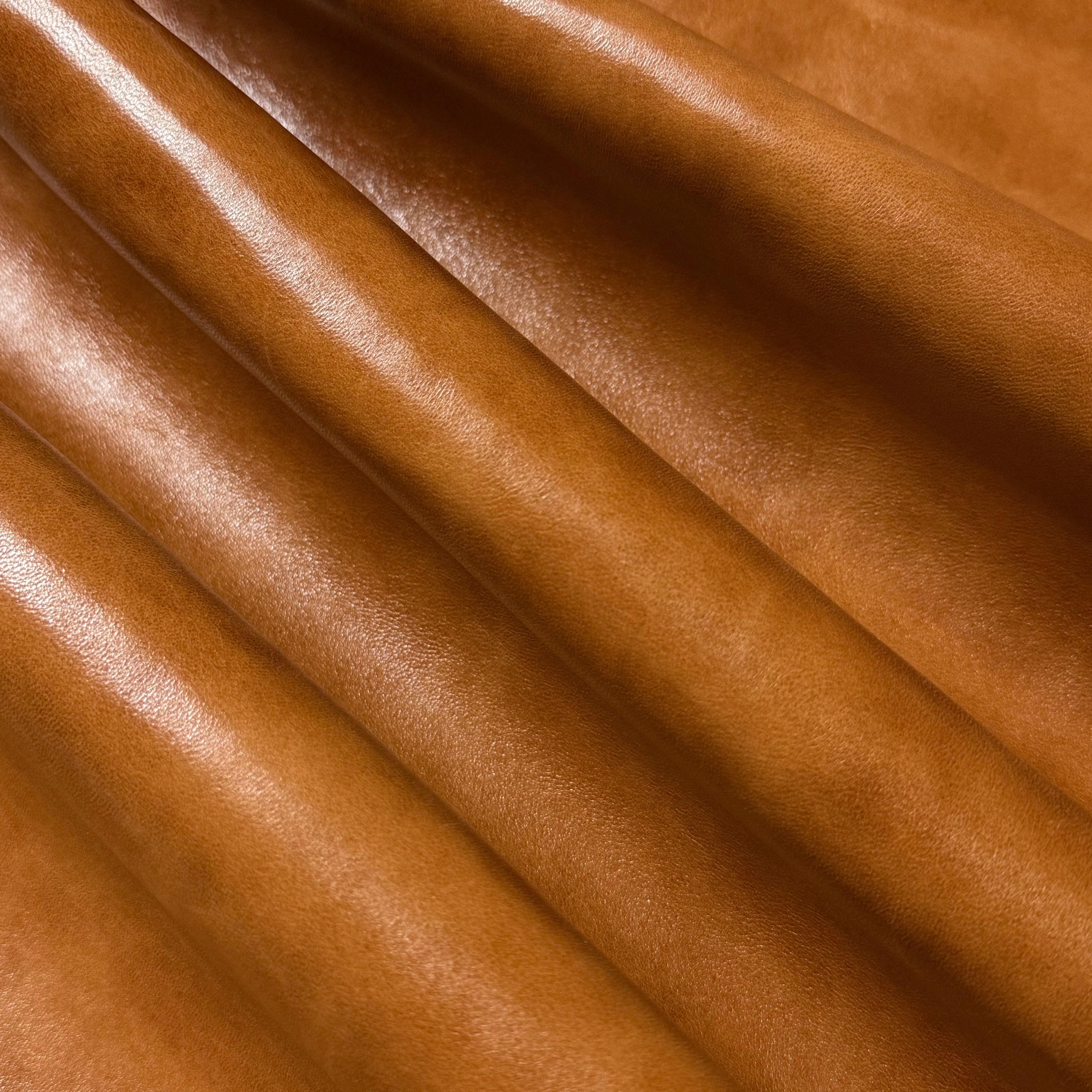Hand Glazed Smooth Two-Tone Lamb, 2.5 oz | 4 Colors