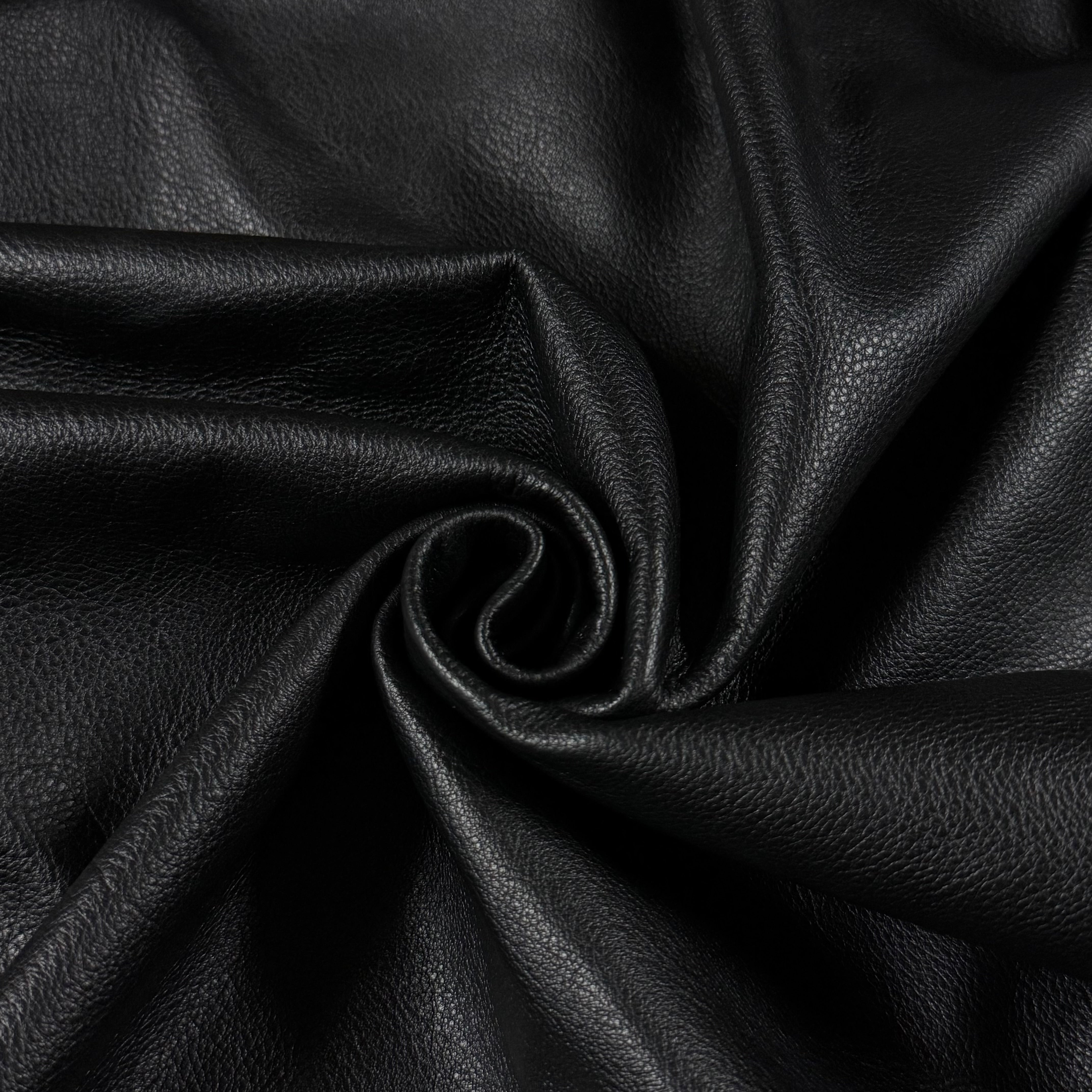 Garment Weight Full Grain Cowhide, 2.5 oz | Black