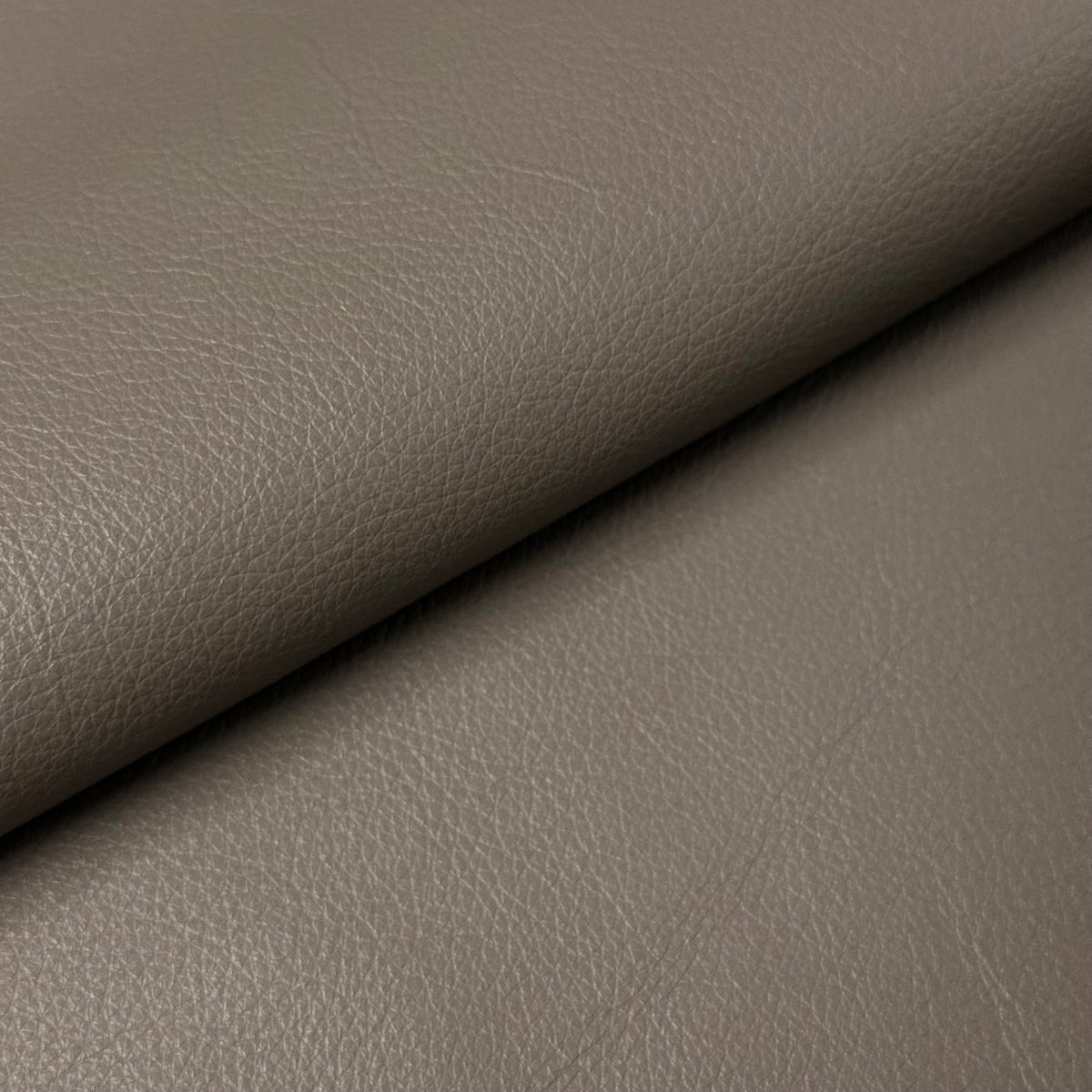 Classic Natural Grain Cow Side, 3 oz - 50+ Colors