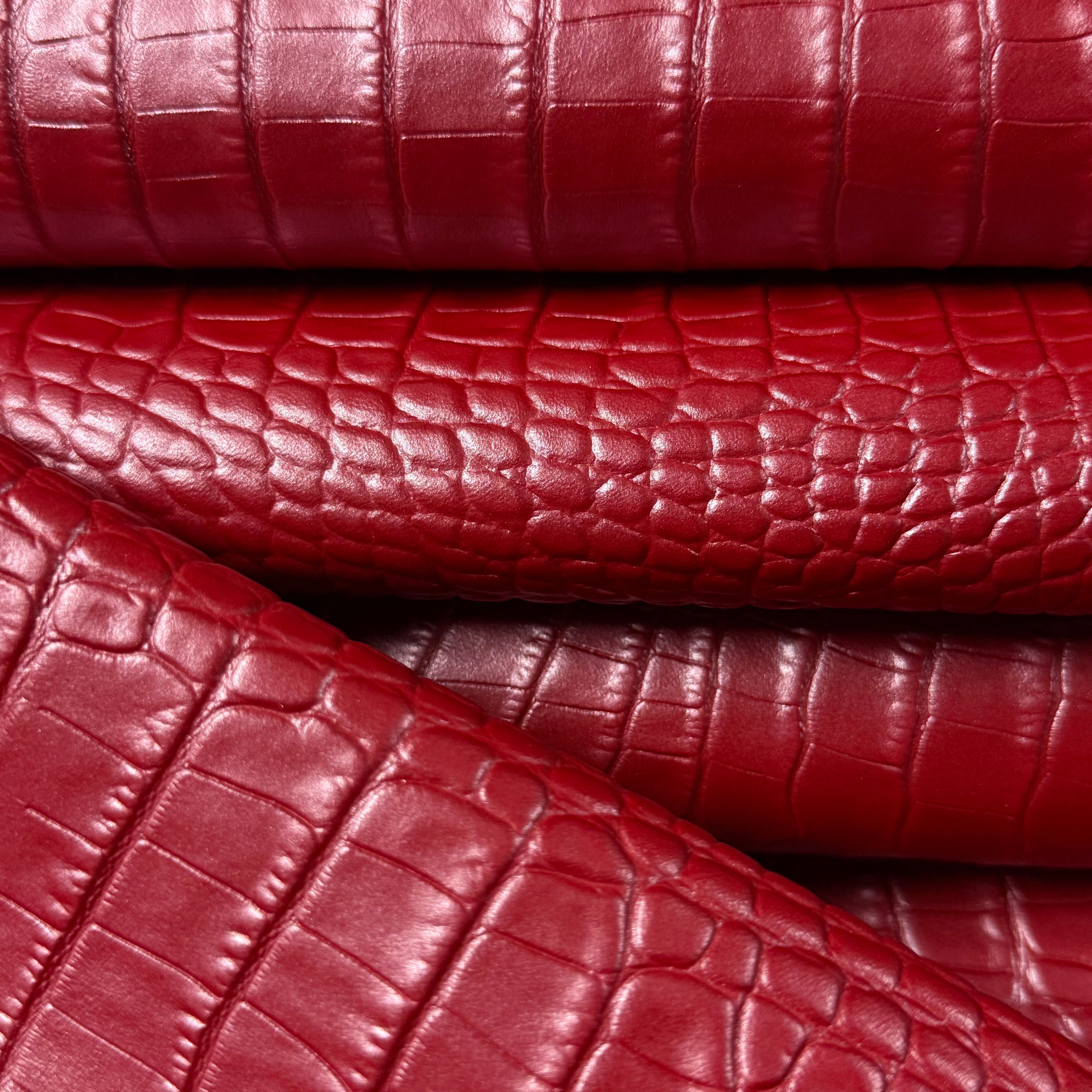 Pearlized Crocodile Embossed Cow, 2-3 oz