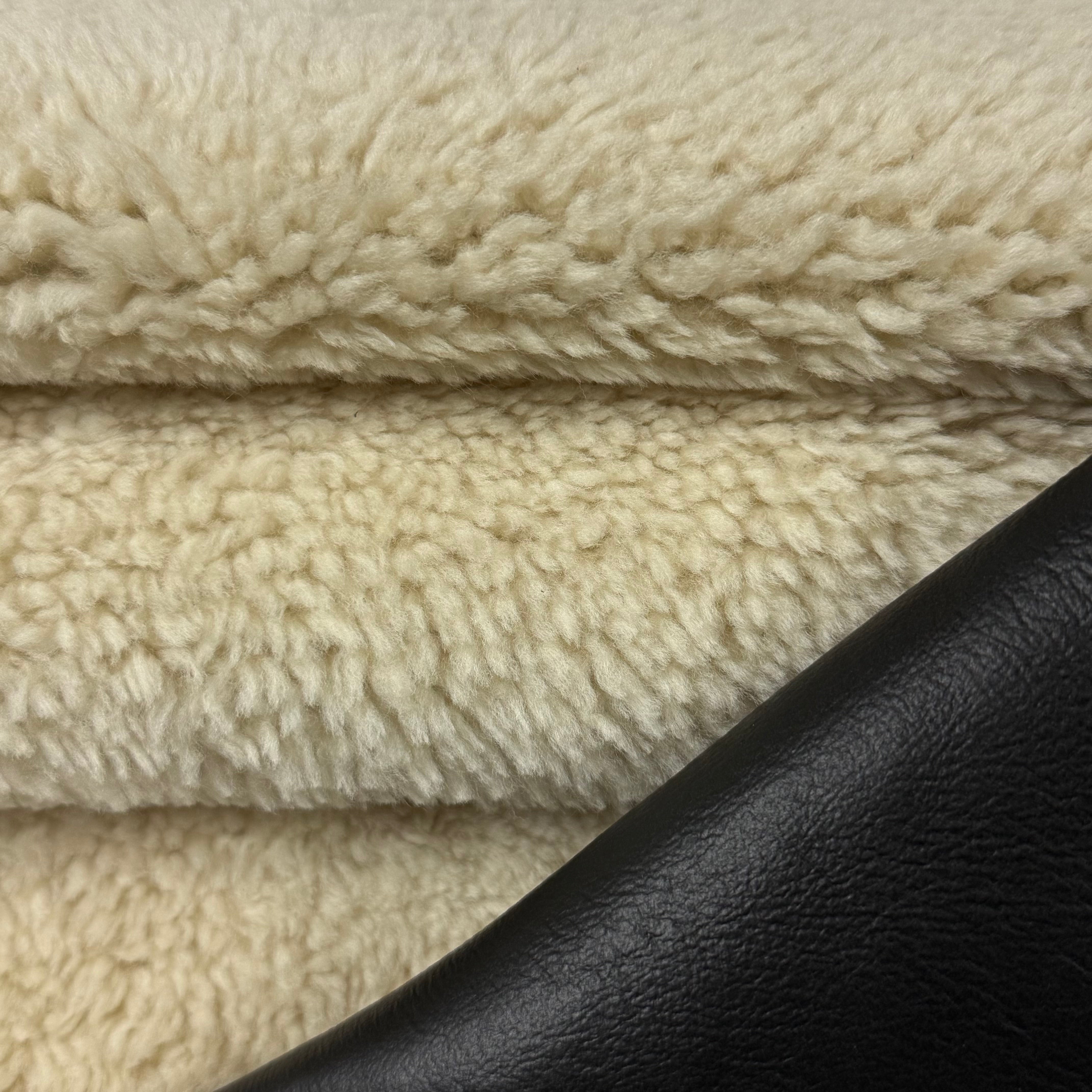Natural Curly Merino Shearling, 10-12 mm - Black Nappa Back