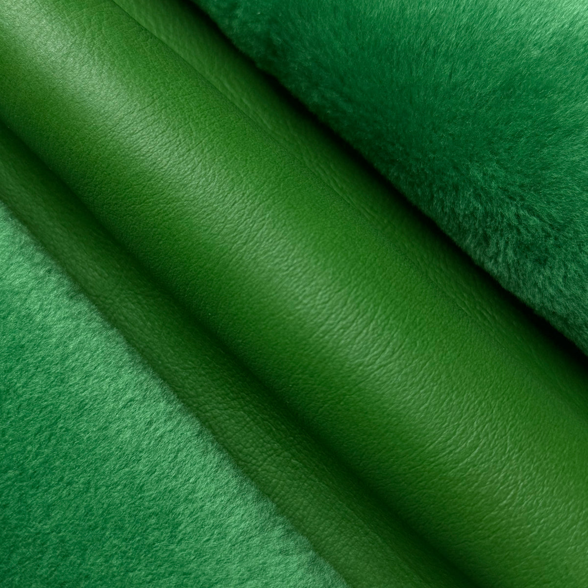 Ironed Merino Shearling 10MM - Nappa Matched Back