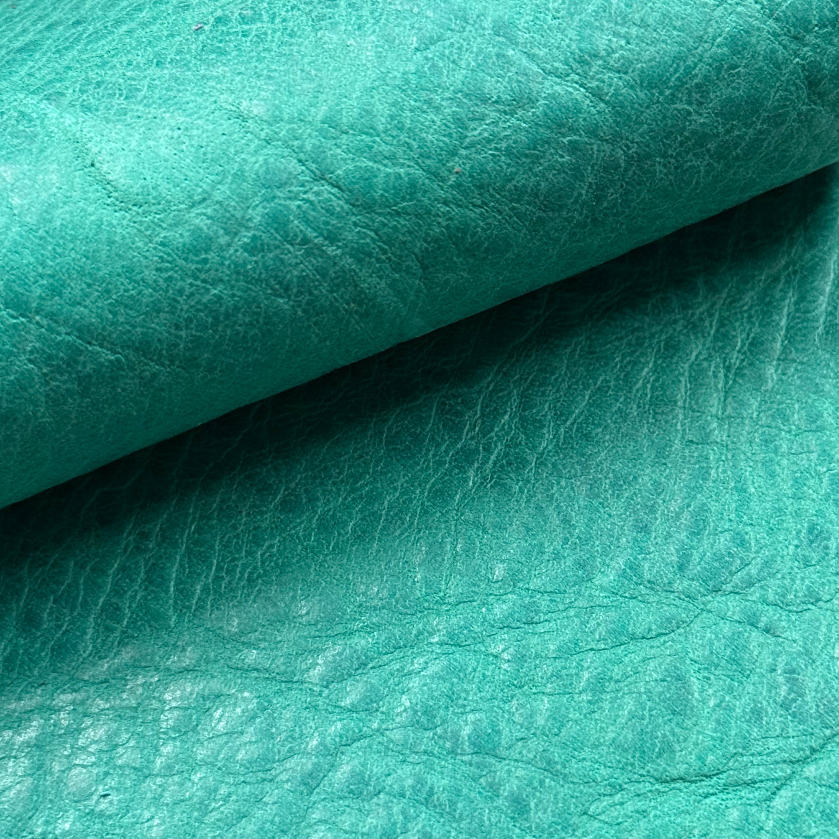 Heritage Natural Grain Cowhide, 4 oz | 15 Colors