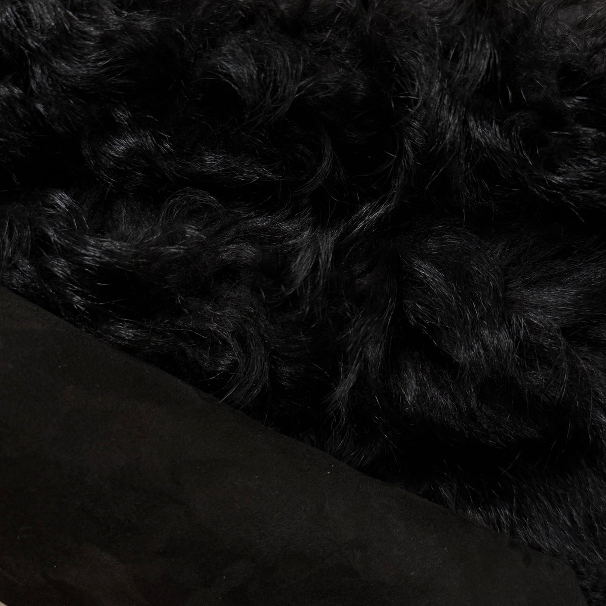 Curly Tigrado Shearling, Suede Back - 3 Colors