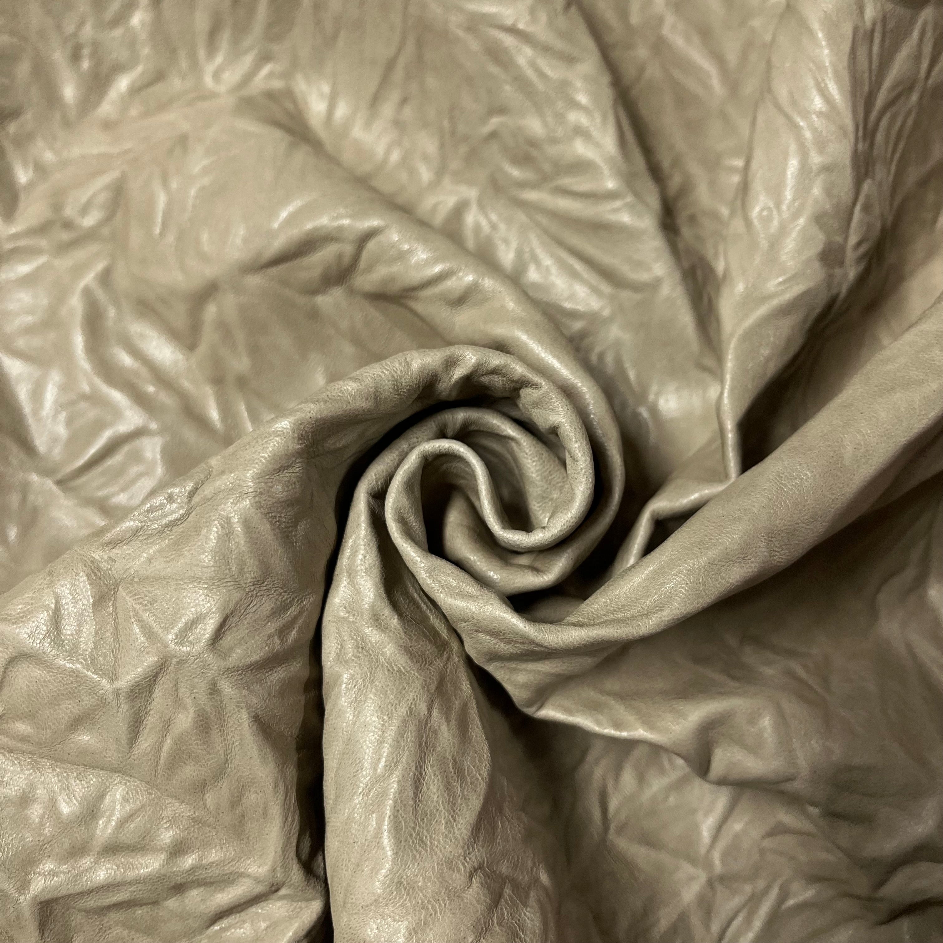 Crinkle Textured Lamb Nappa, 2 oz - Light Taupe and Black