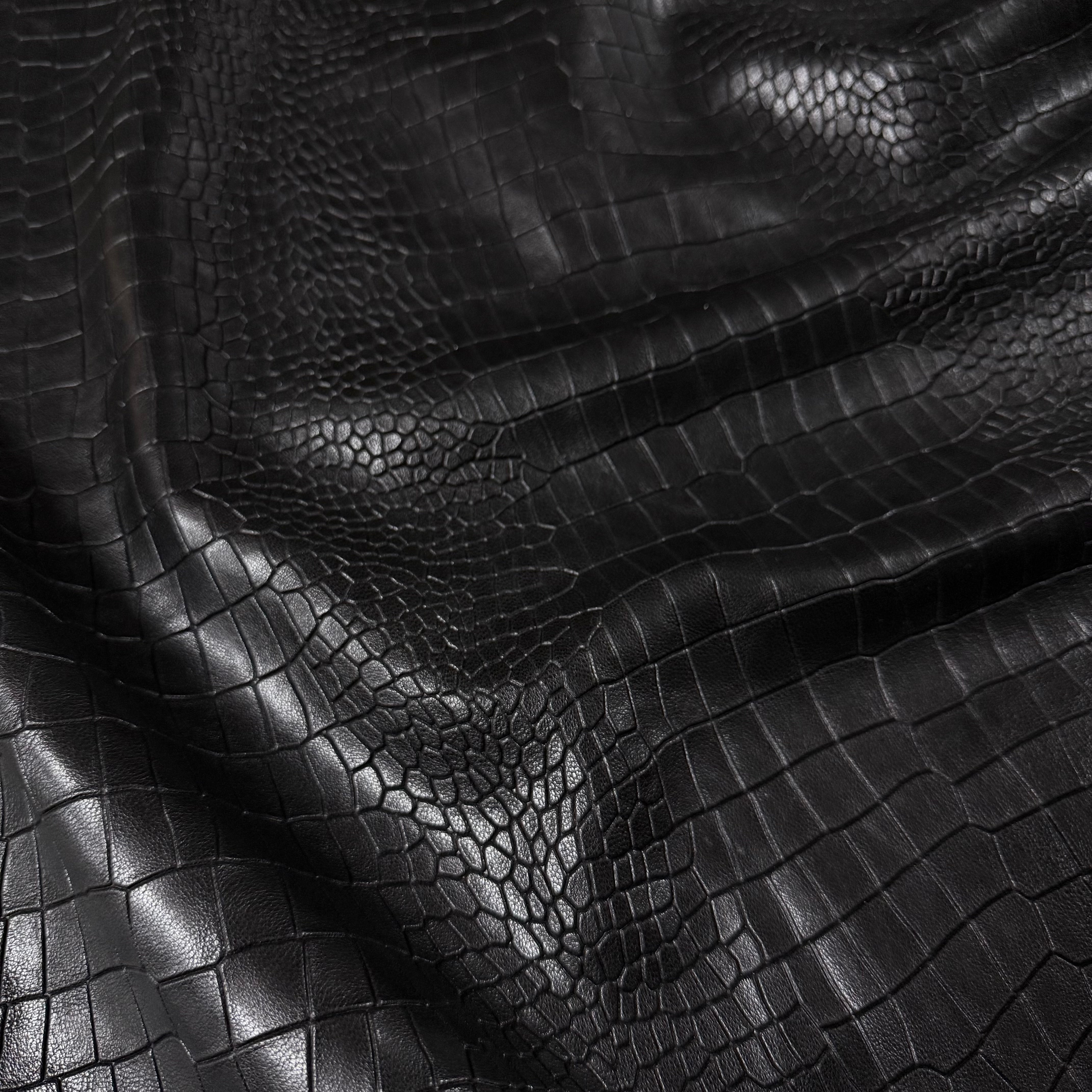 Alligator Style Croc Embossed Veg Tan Lambskin, 2.5 oz | 4 Colors