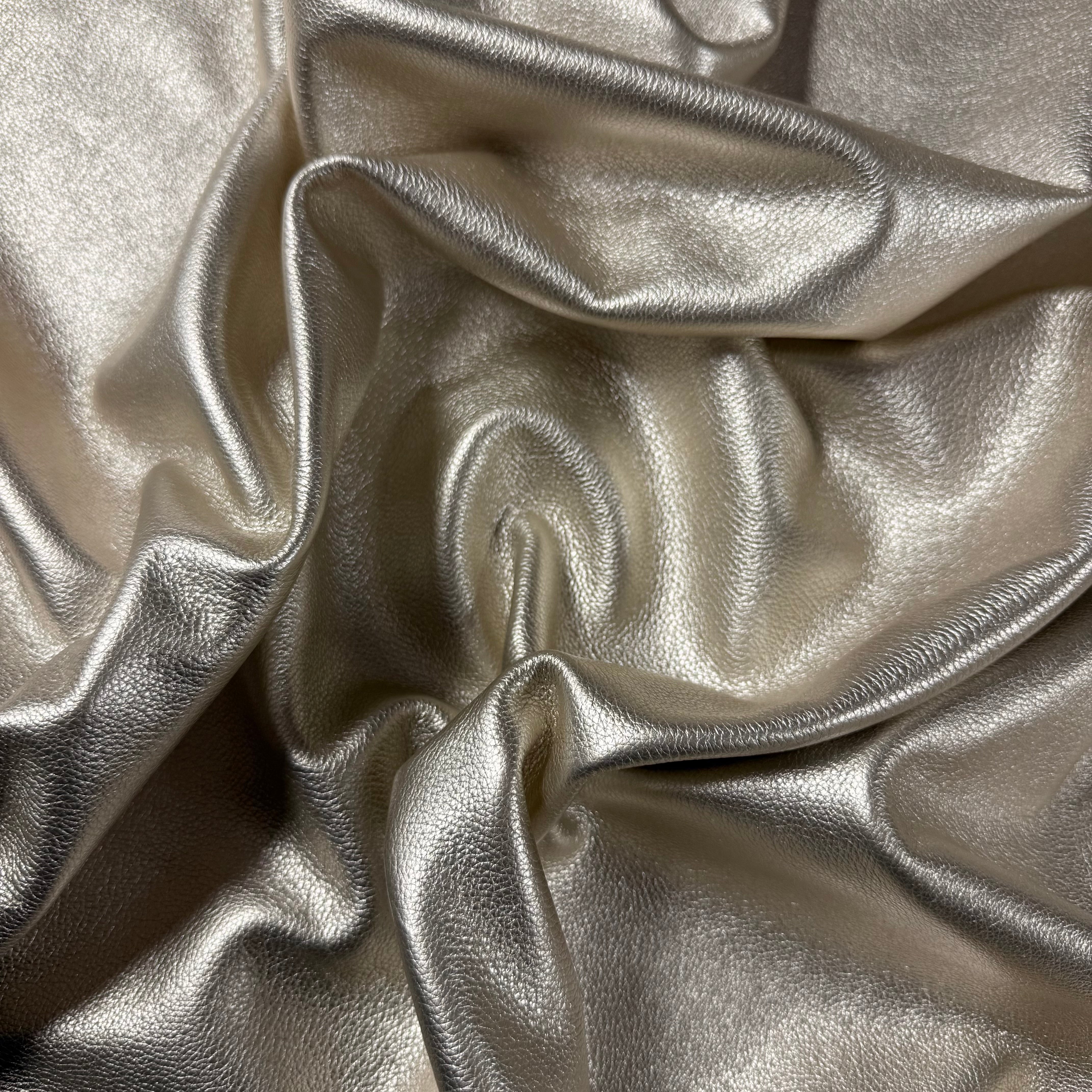 Metallic Foil Milled Cow, 3 oz | 25+ Colors