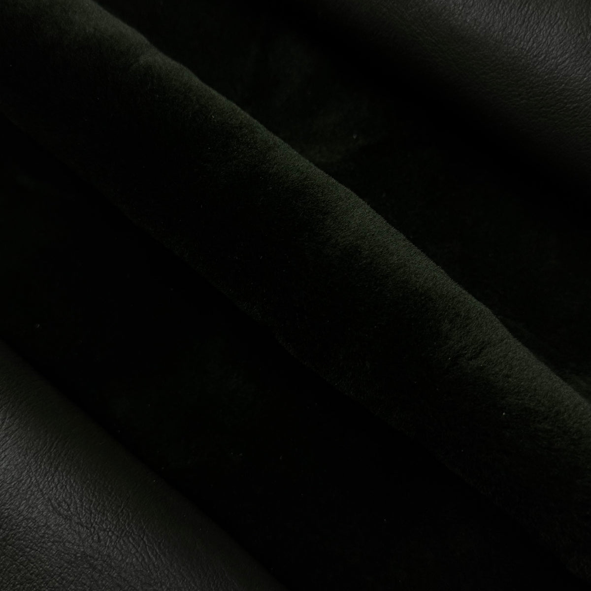 Ironed Merino Shearling 10MM - Nappa Matched Back