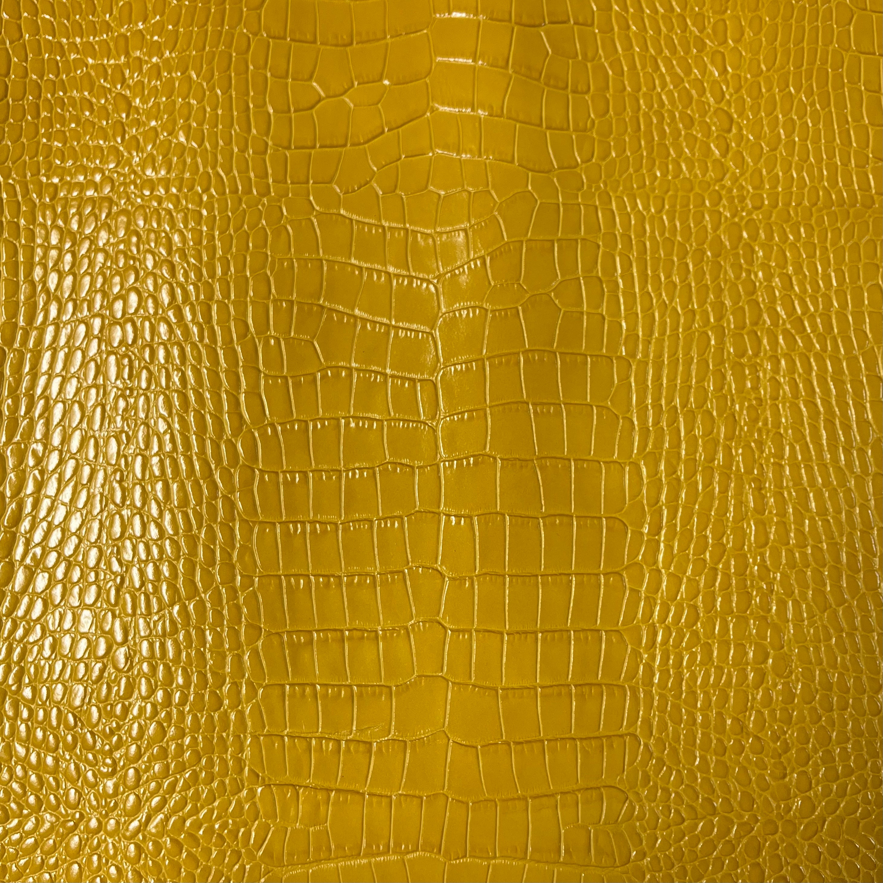 Crocodile Embossed Cow, 2-3 oz