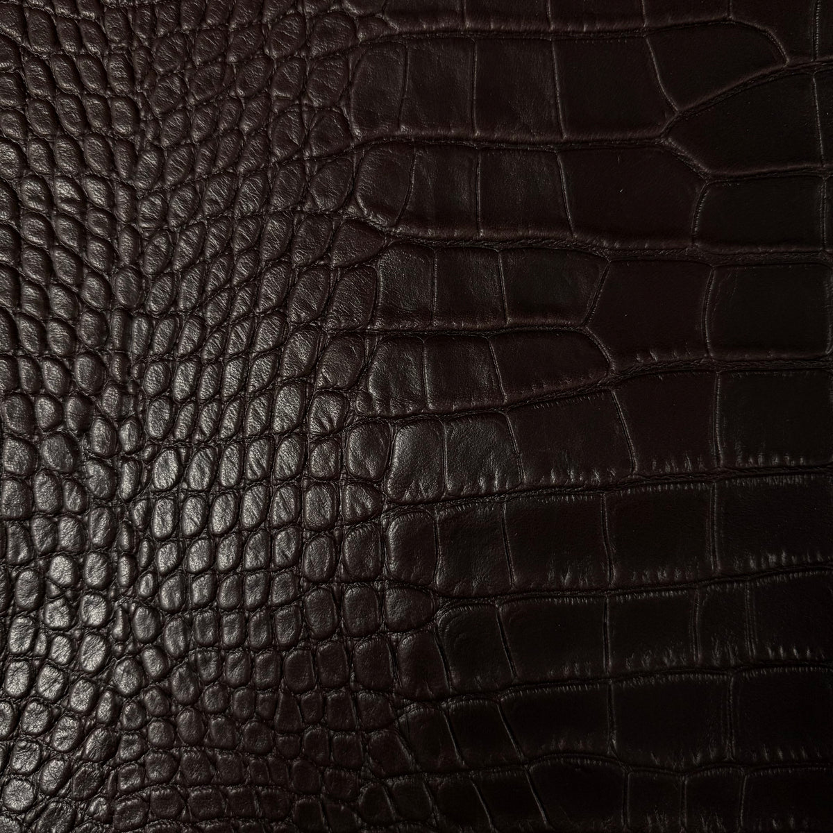 French Veg-Tan Crocodile Embossed Lamb Leather, 2.5 oz