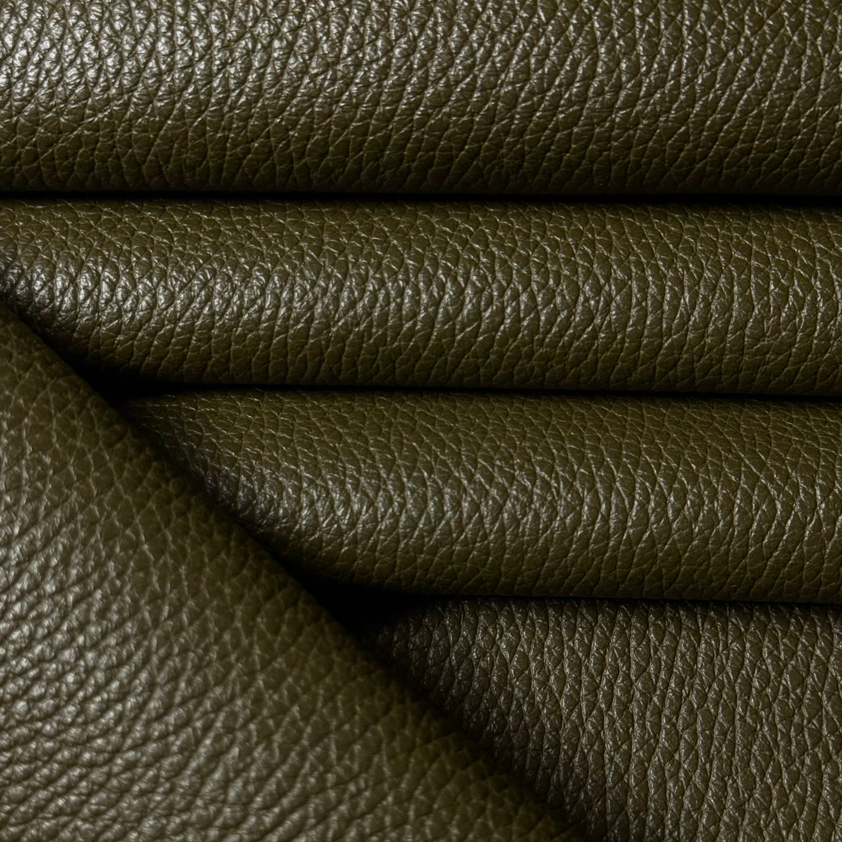 Italian Pebble Grain Calf, 3-4 oz | 15+ Colors