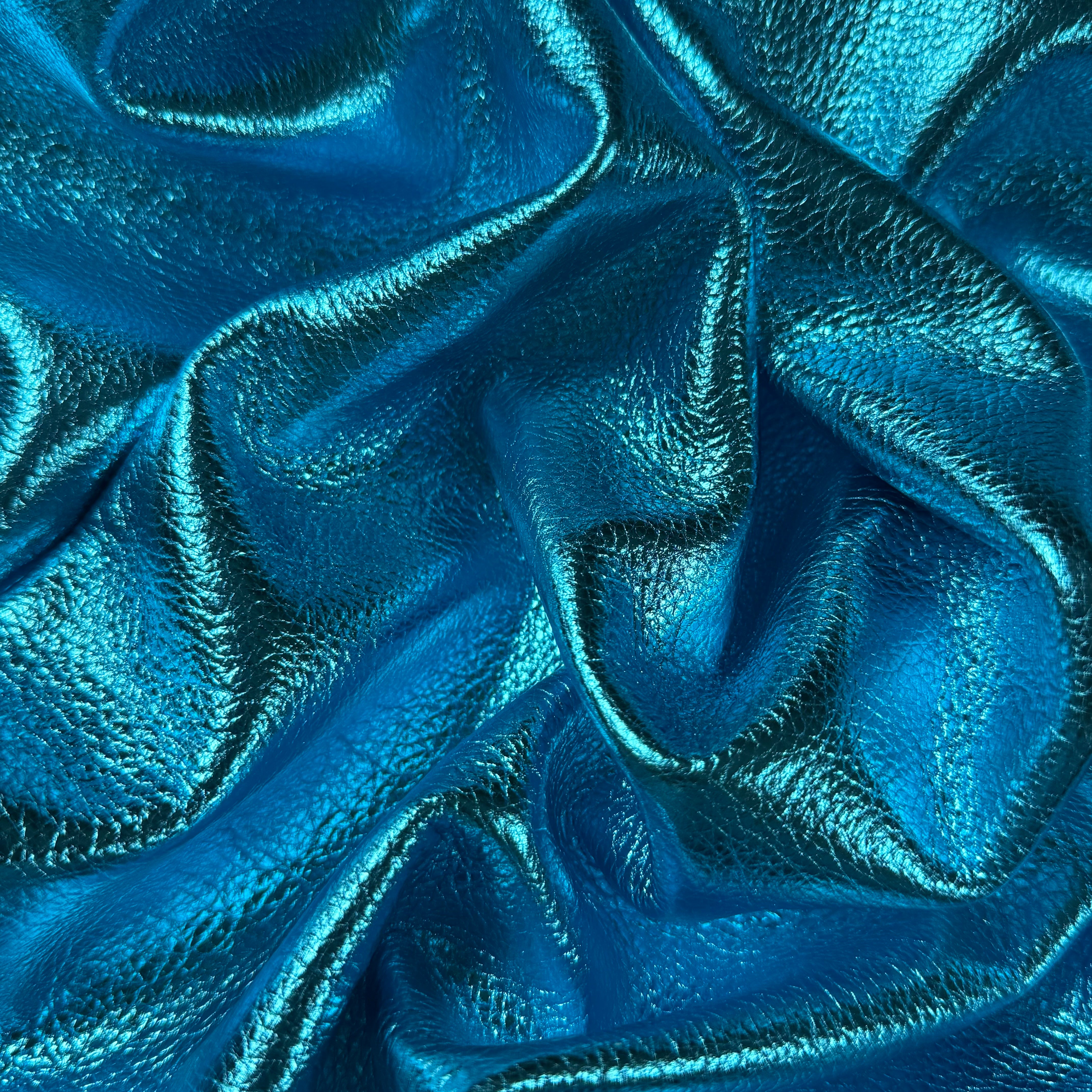 Metallic Foil Milled Cow, 3 oz | 25+ Colors