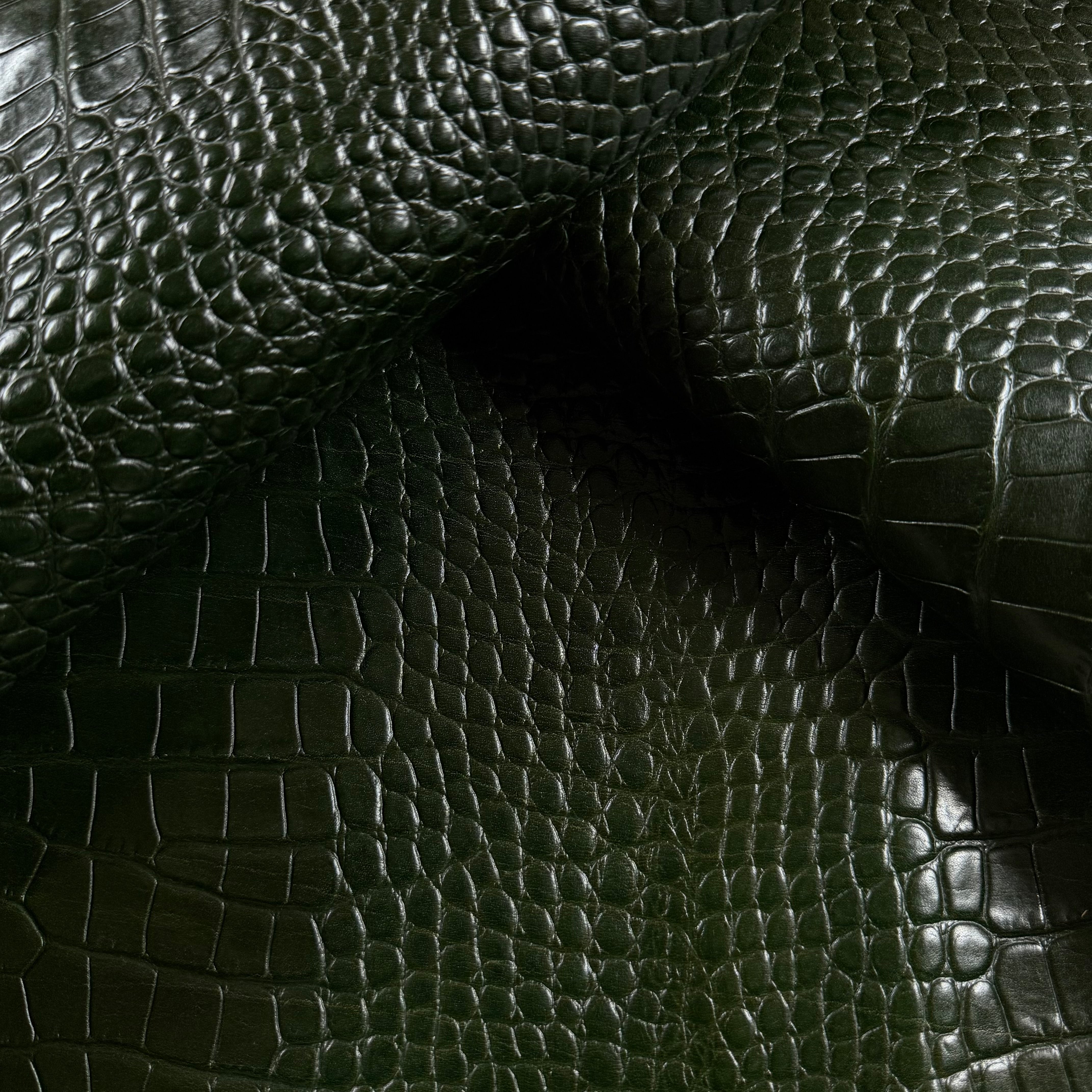 Artigiano Del Cuoio (ADC) Old Fashioned Alligator Embossed, 3 oz | Green and Black