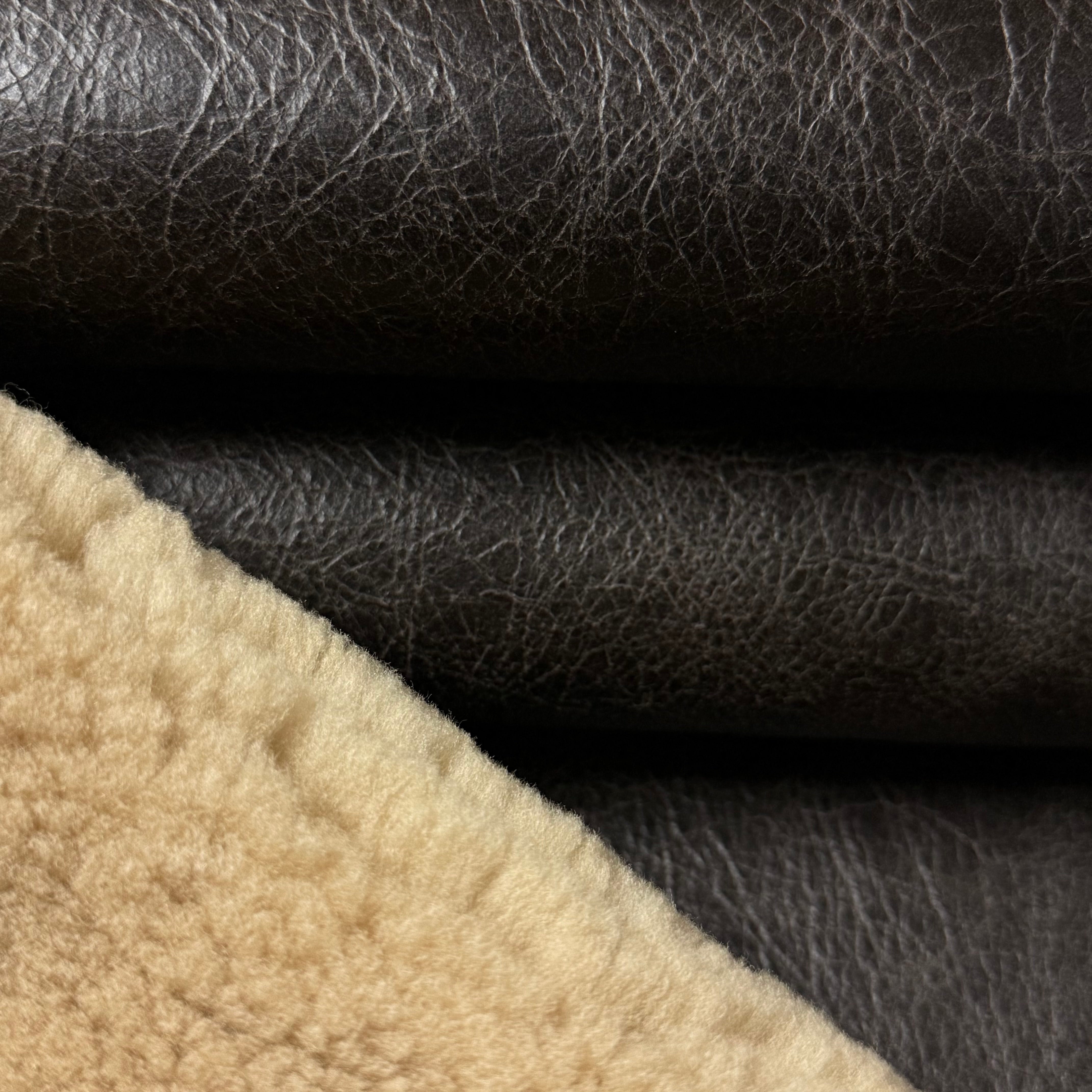 Bomber Jacket Sheepskin Shearling, 17-20 mm - Distressed Nappa Back