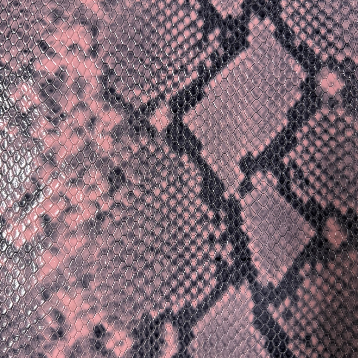 Snake Embossed Cowhide, 3 oz | 15 Colors