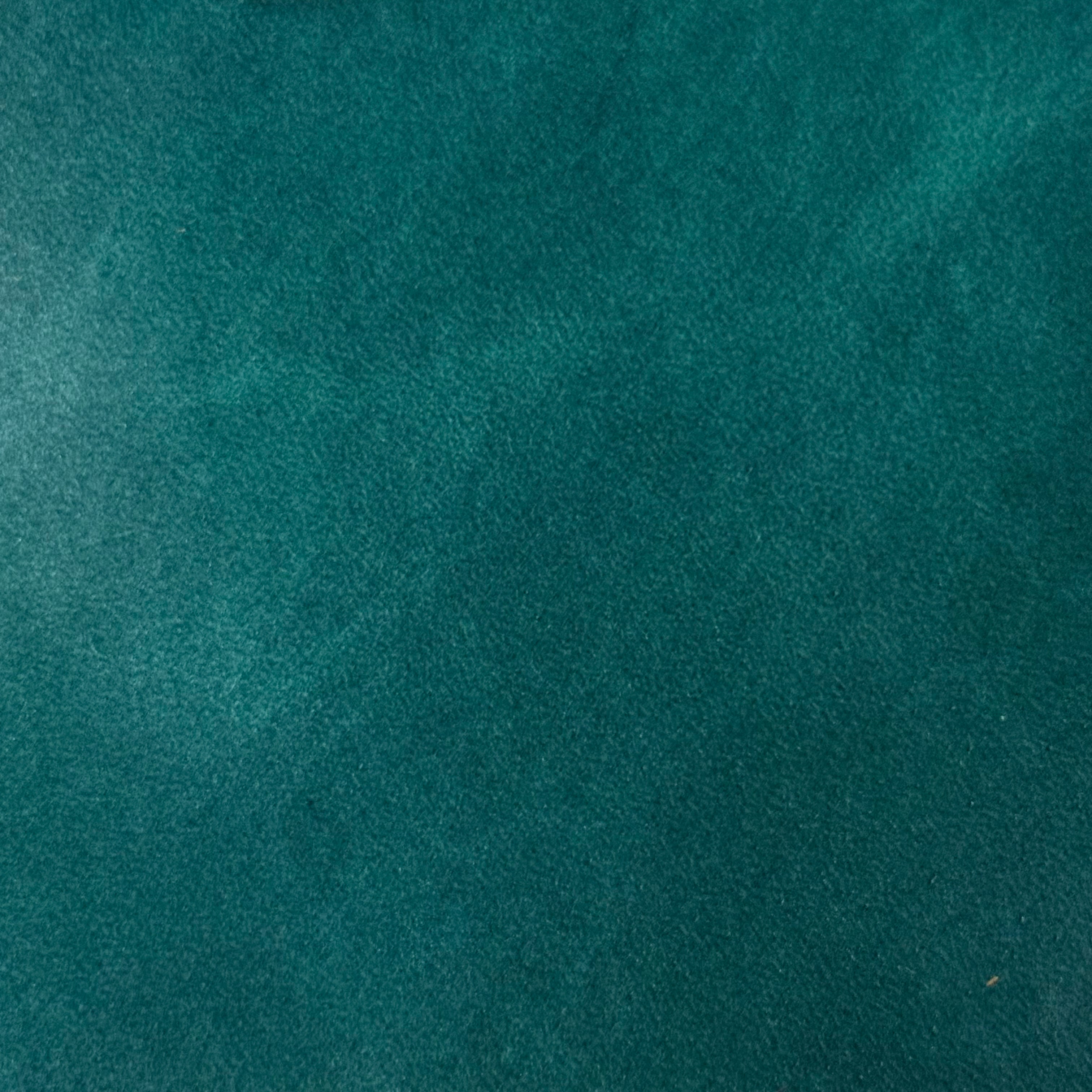 Oil Tanned Pull-Up Cowhide, 3 oz | 15+ Colors