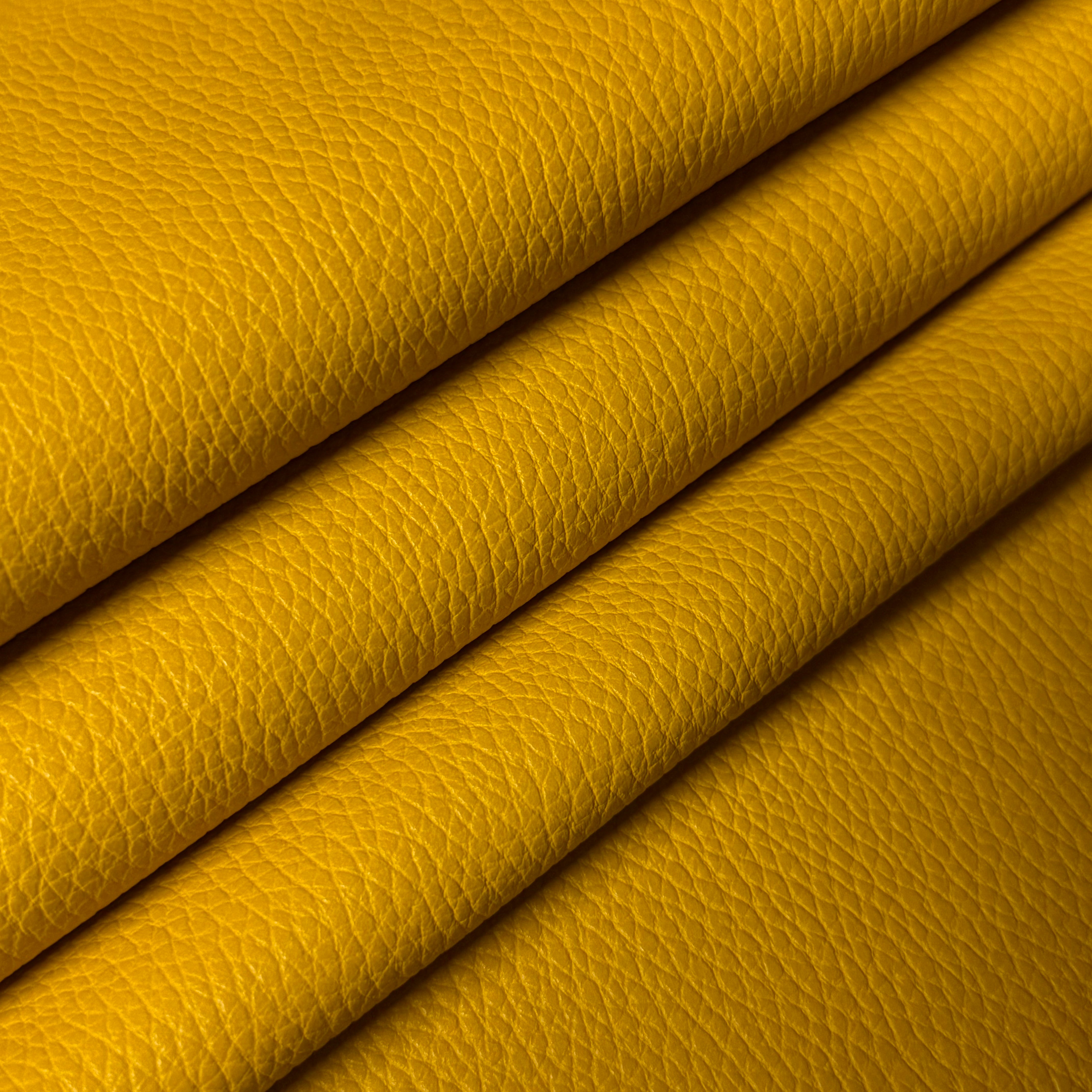 Italian Pebble Grain Calf, 3-4 oz | 15+ Colors