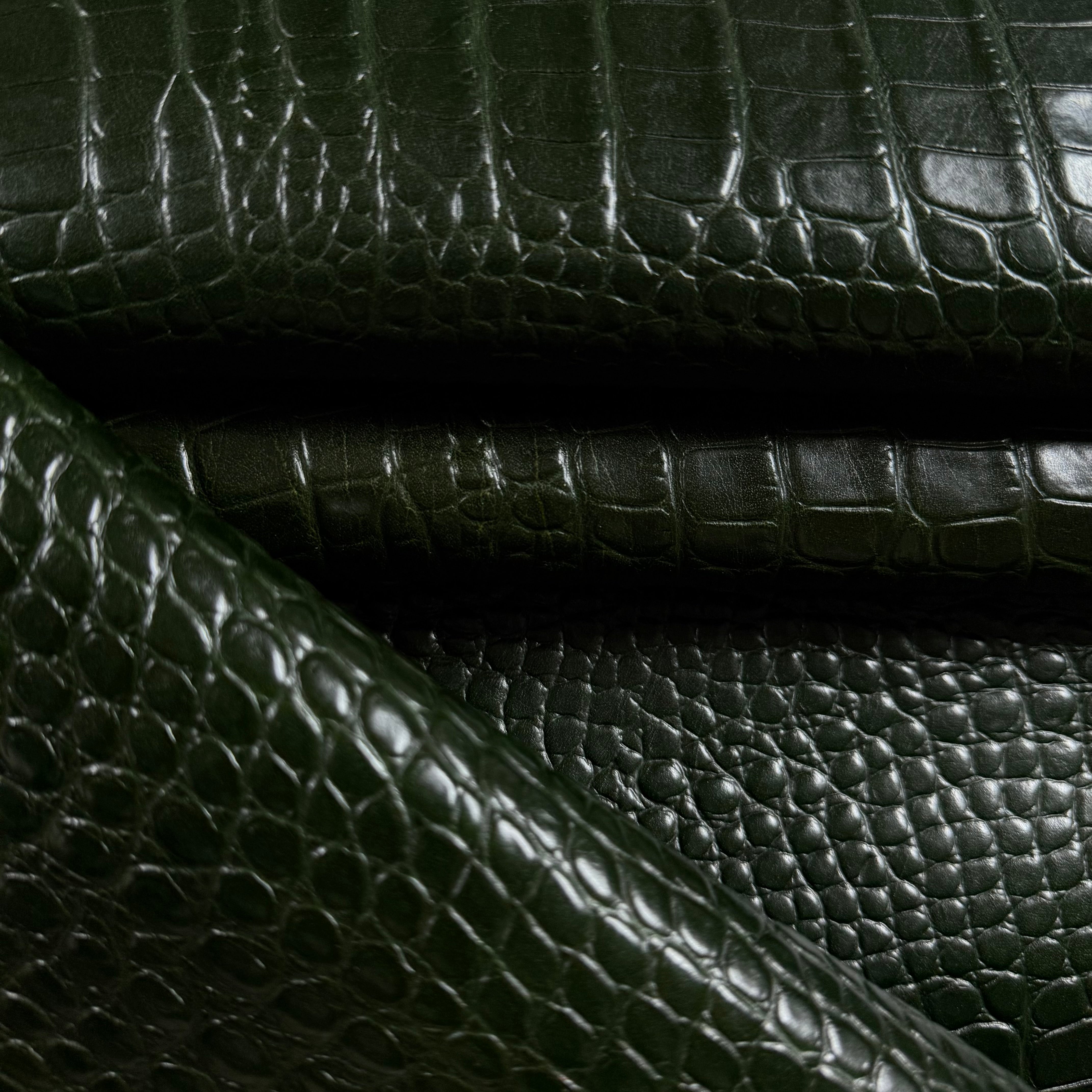 Artigiano Del Cuoio (ADC) Old Fashioned Alligator Embossed, 3 oz | Green and Black