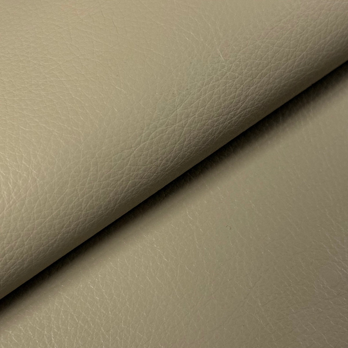 Classic Natural Grain Cow Side, 3 oz - 50+ Colors