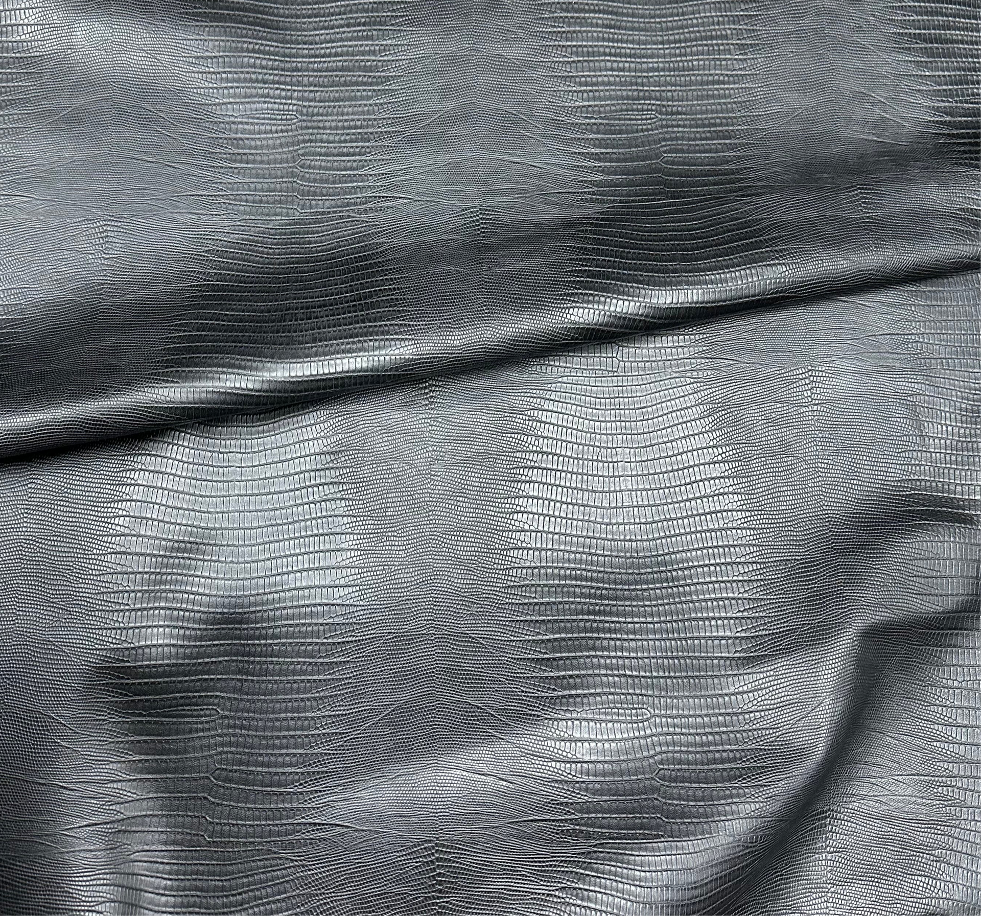 C6C527B7-ADCE-4047-A51B-