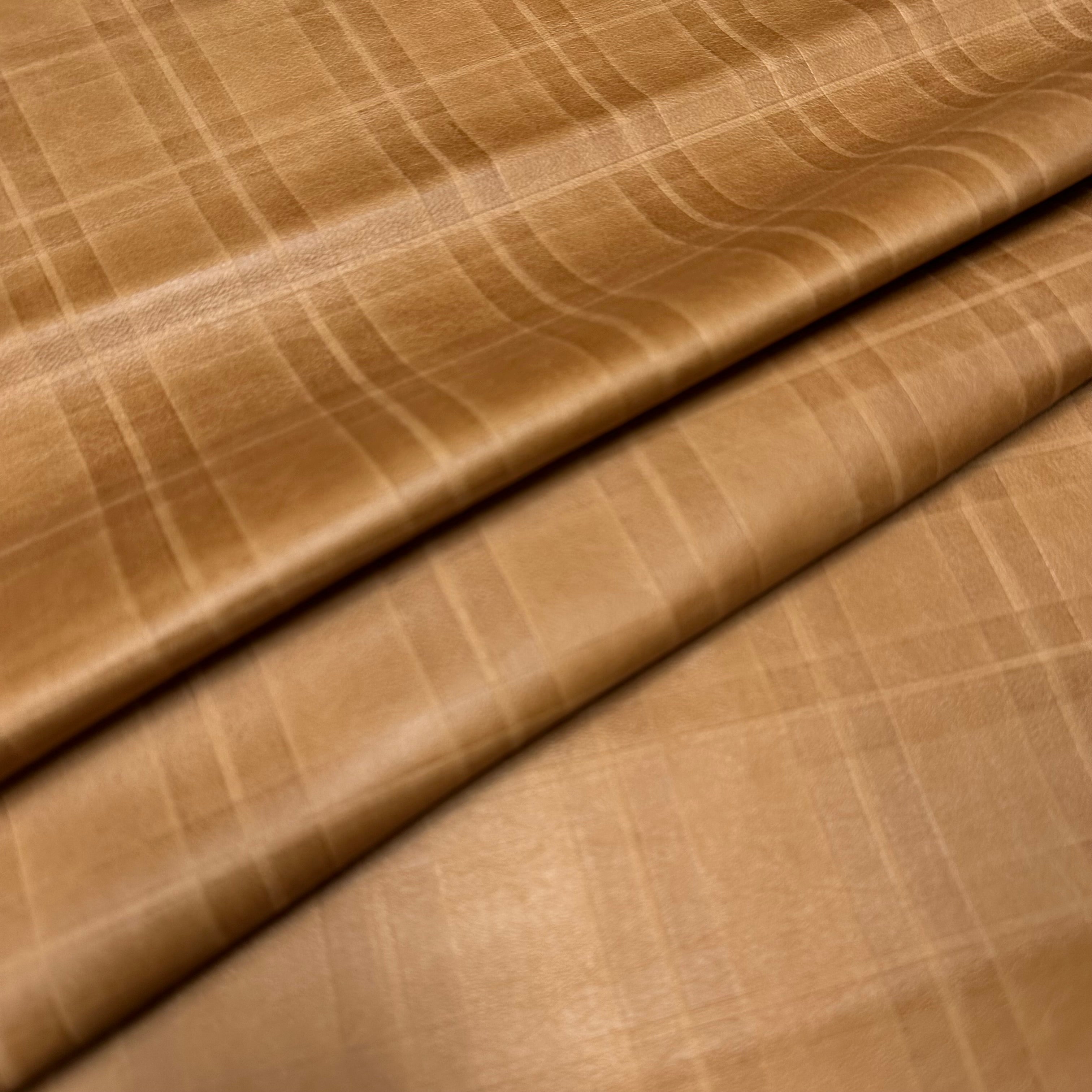 Plaid Embossed Lamb, 1.5 oz | 4 Colors