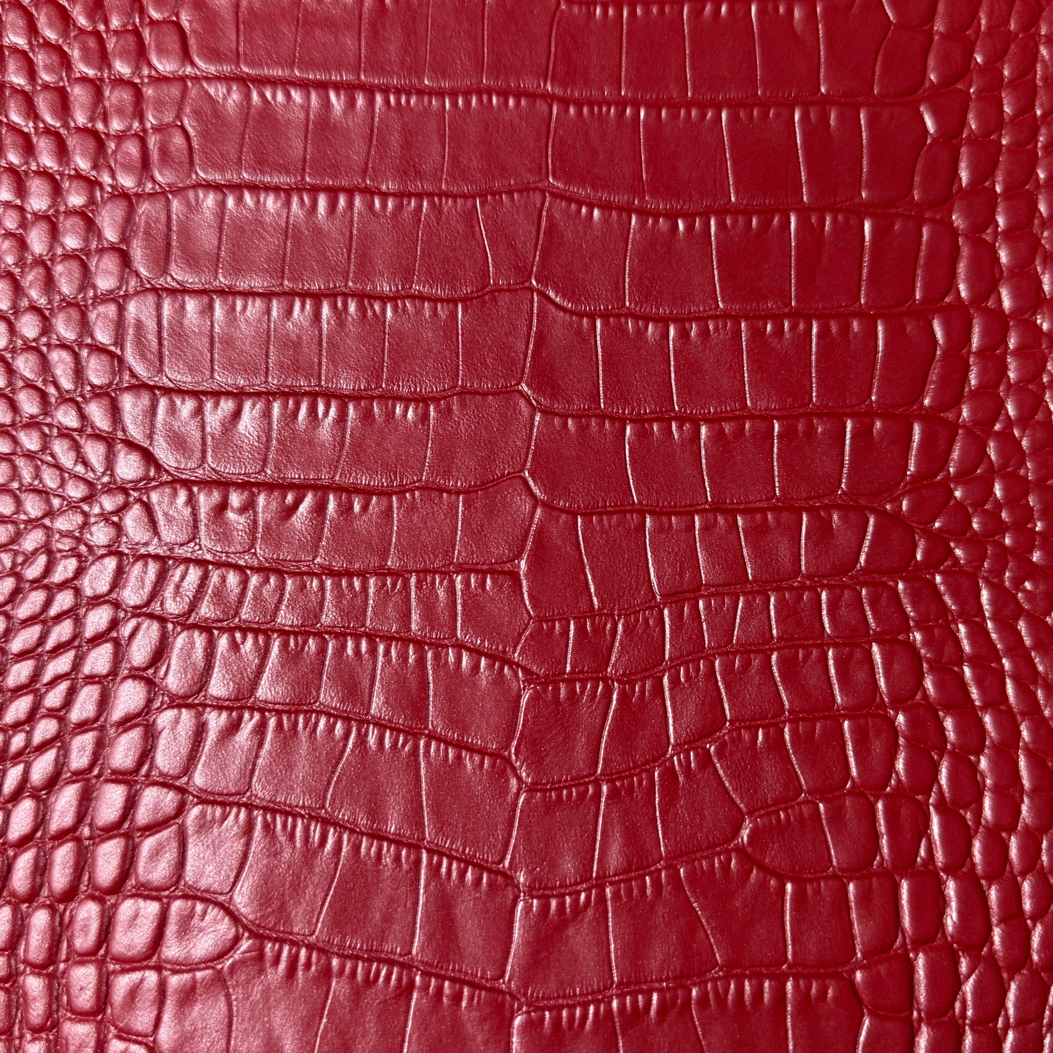 Pearlized Crocodile Embossed Cow, 2-3 oz