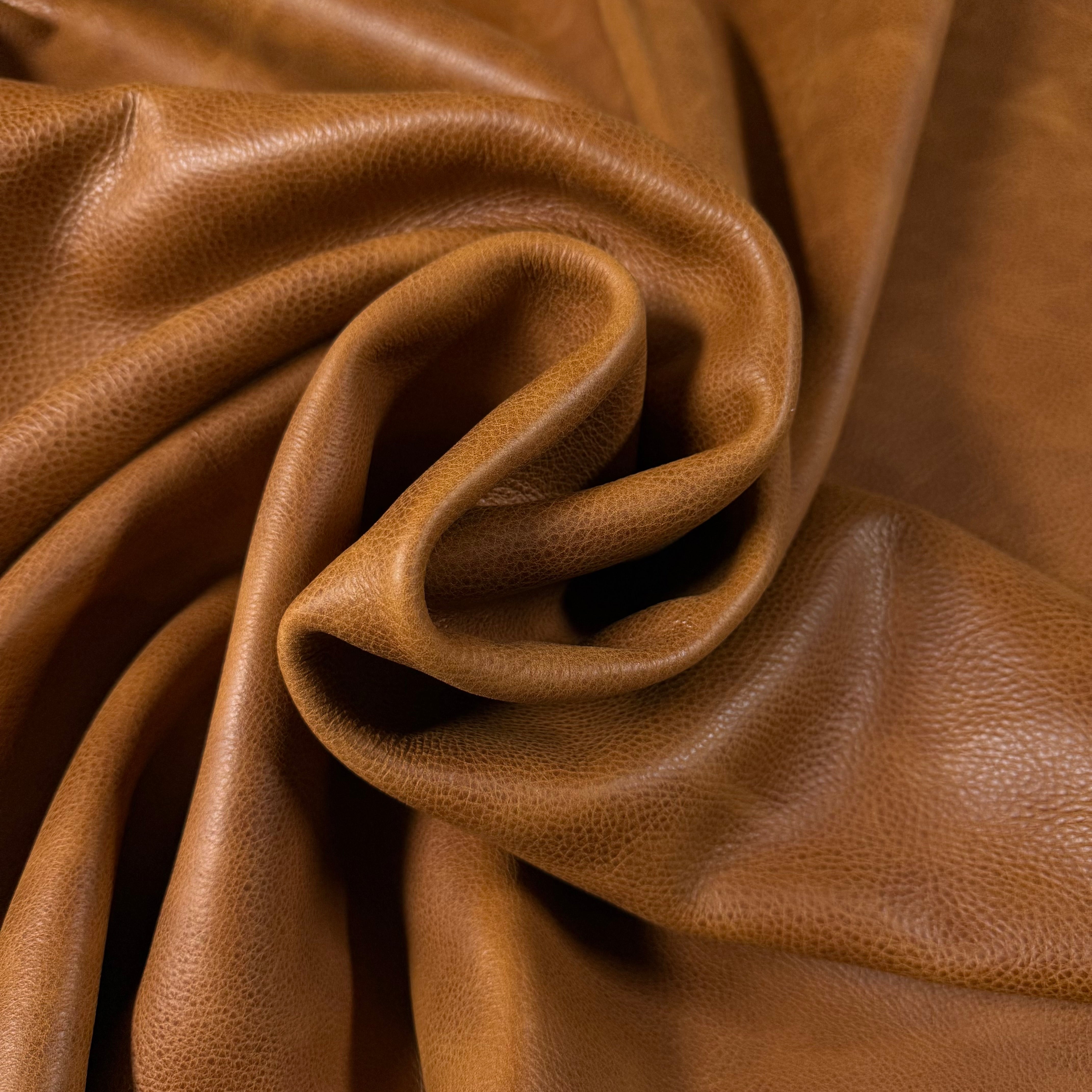 Heritage Natural Grain Cowhide, 4 oz | 15 Colors