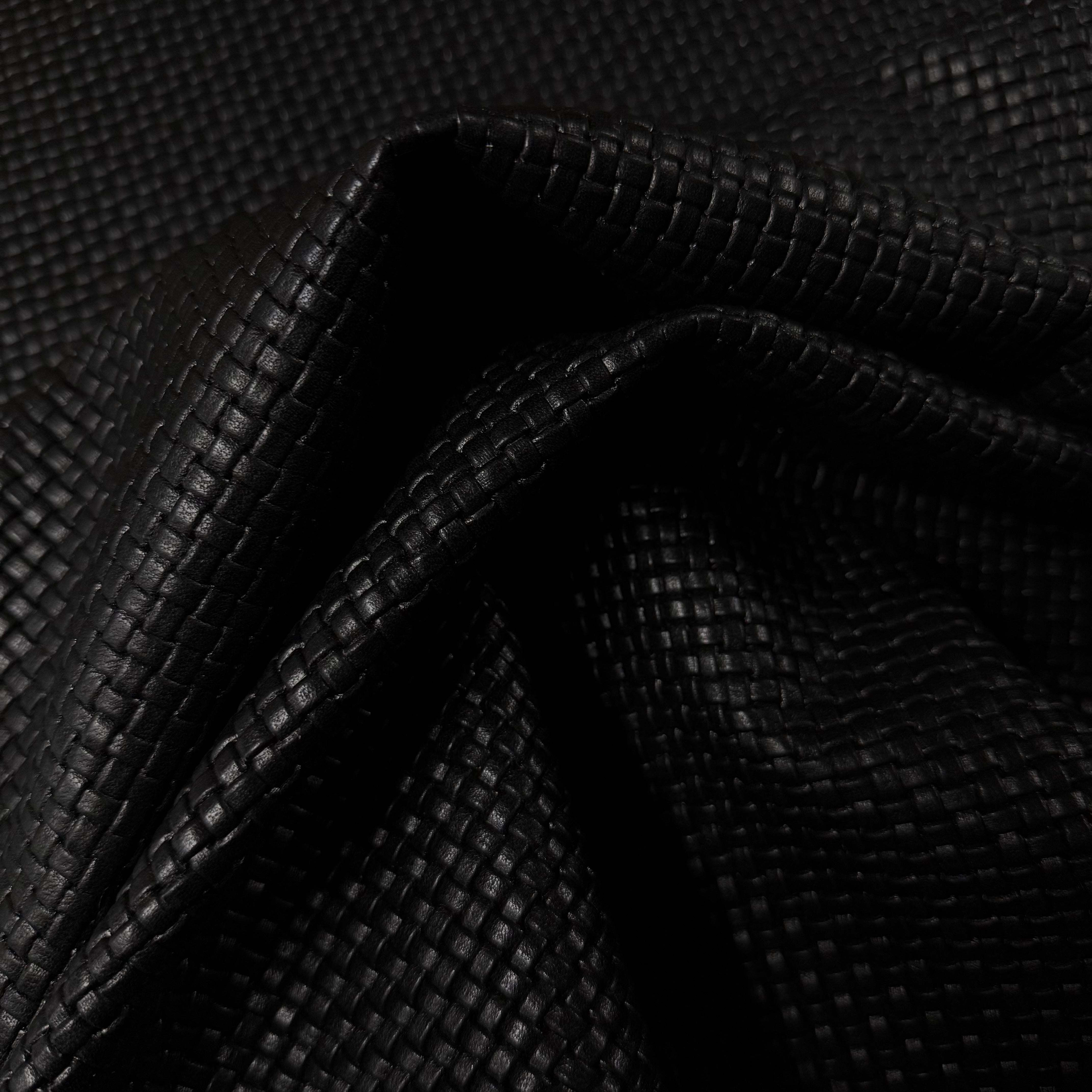 Basketweave Embossed Veg Tan Lamb, 2.5 oz | 2 Colors