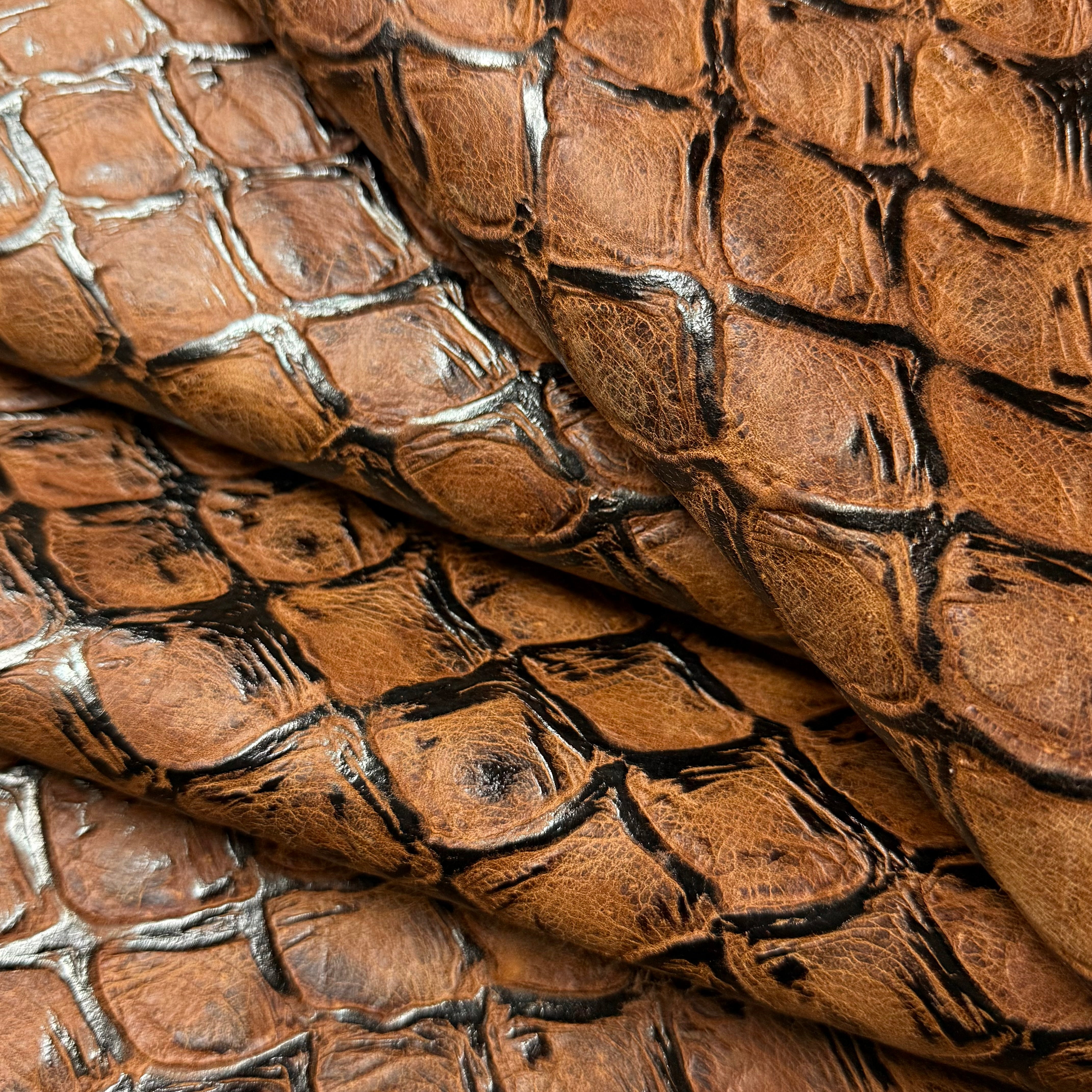 Pirarucu Fish Scale Embossed Cow, 3 OZ - 4 Colors