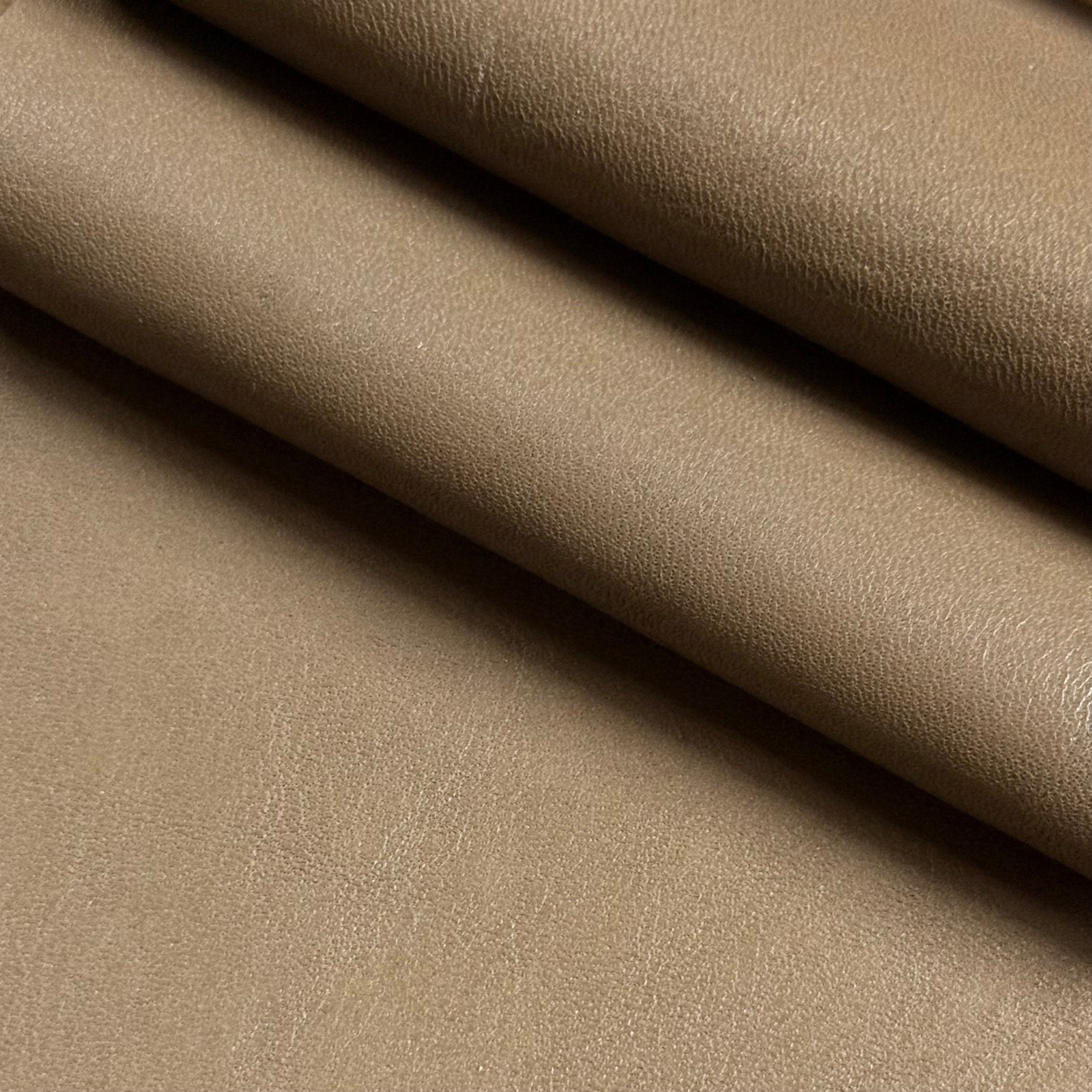 Smooth Grain Upholstery Cow, 3 oz - 20+ Colors