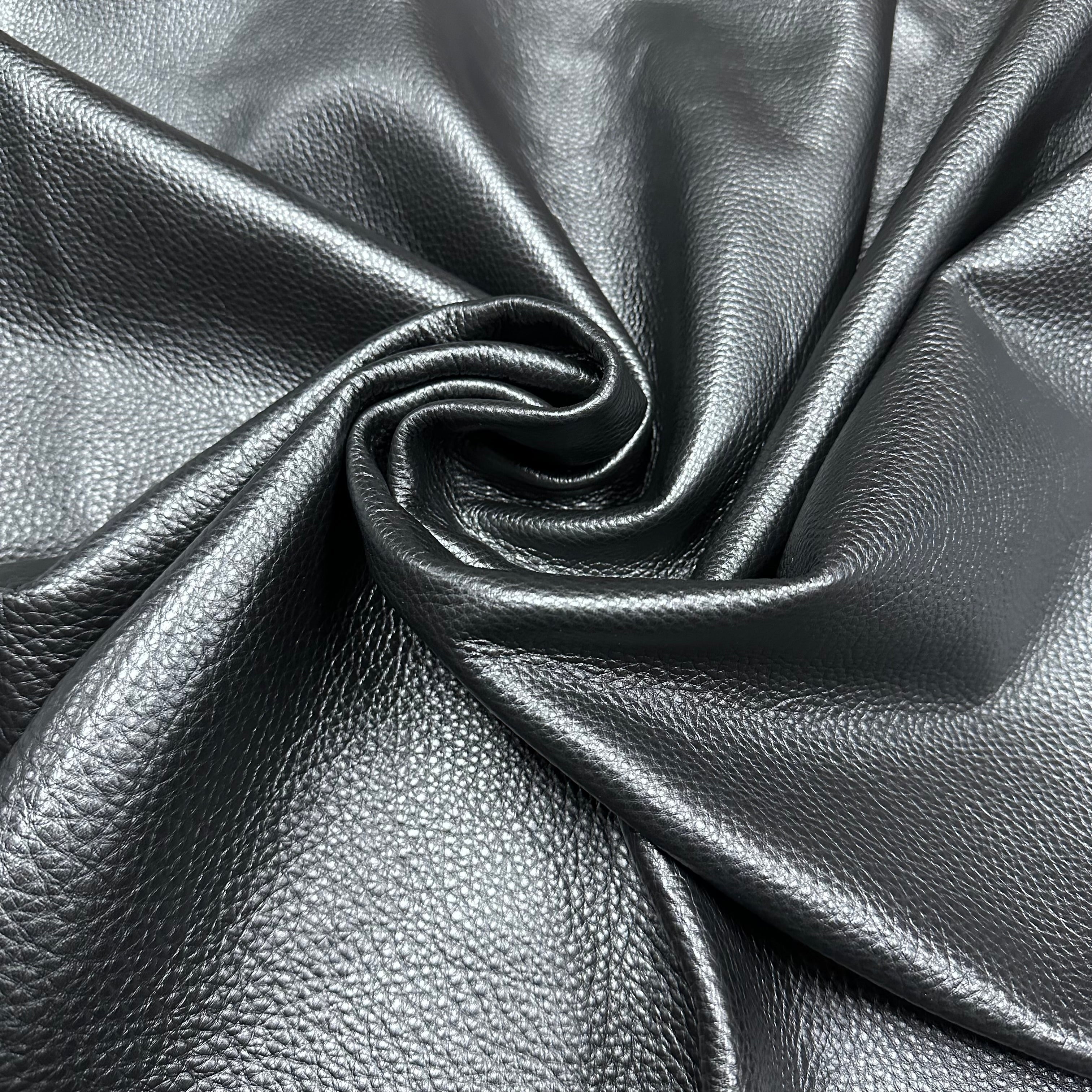 Economy Milled Floater Cow, 3 oz - Black – Leather Skins